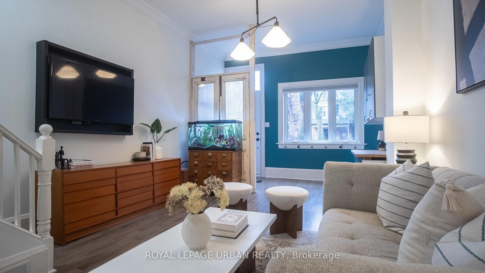 Photo 7 of 22 Blong Avenue, Toronto, South Riverdale — HOMEH