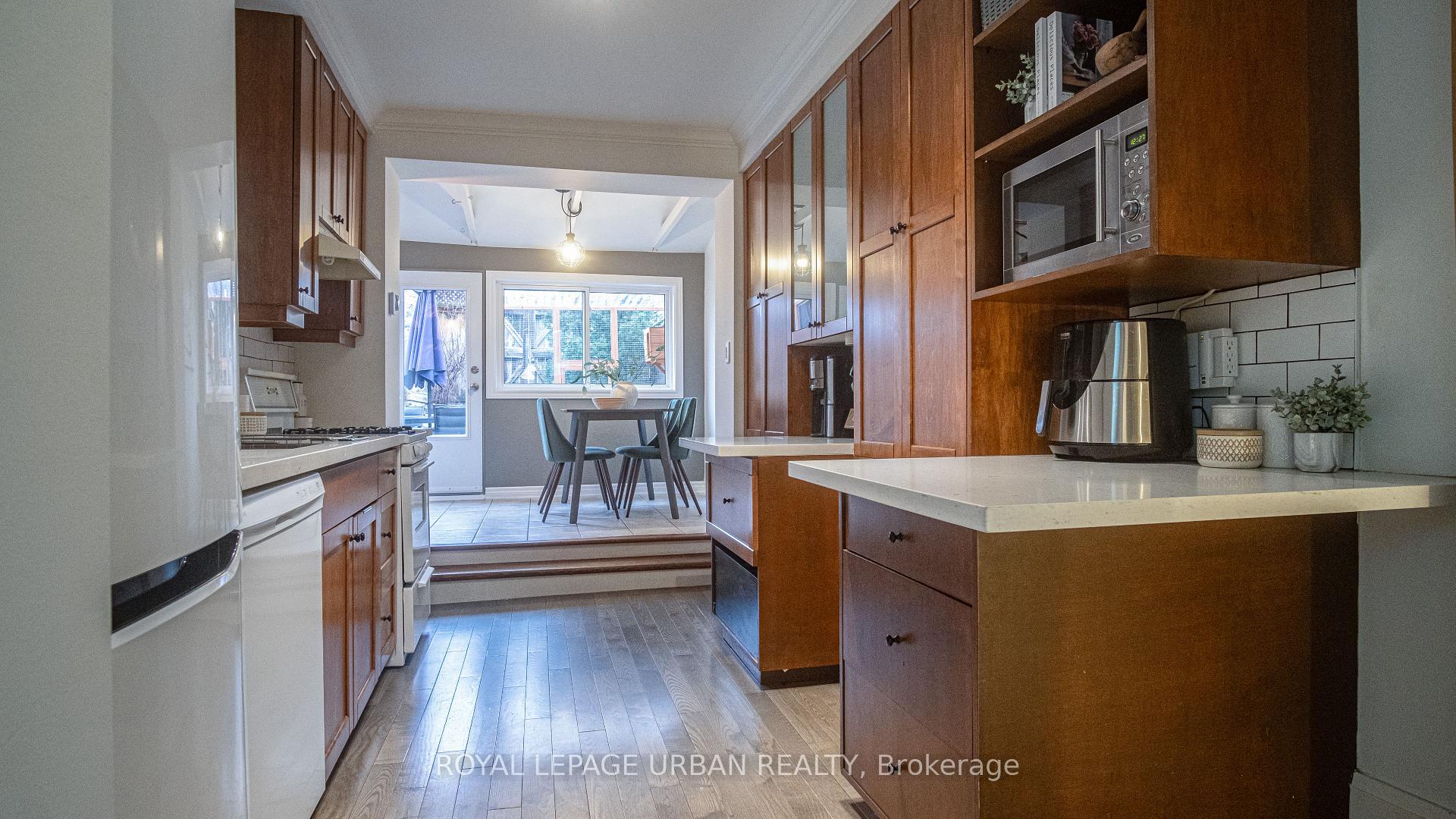 Photo 16 of 22 Blong Avenue, Toronto, South Riverdale — HOMEH