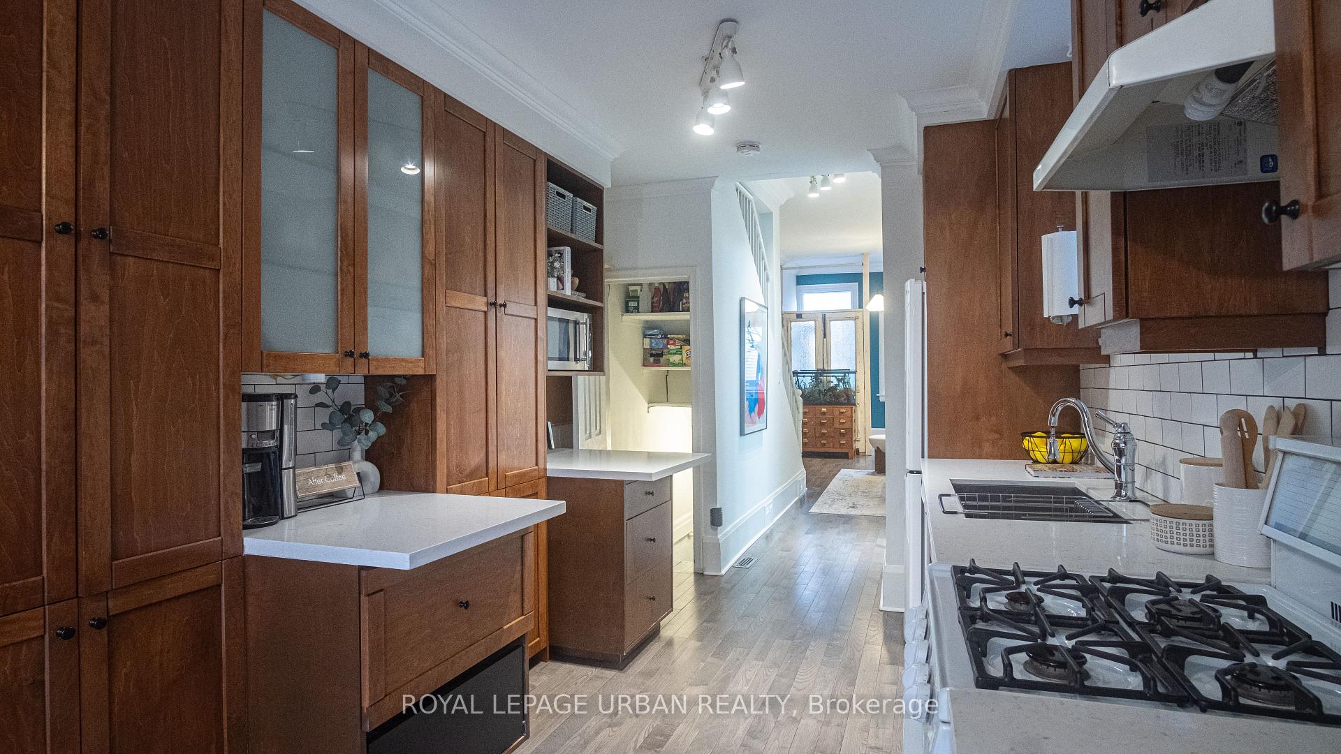 Photo 18 of 22 Blong Avenue, Toronto, South Riverdale — HOMEH