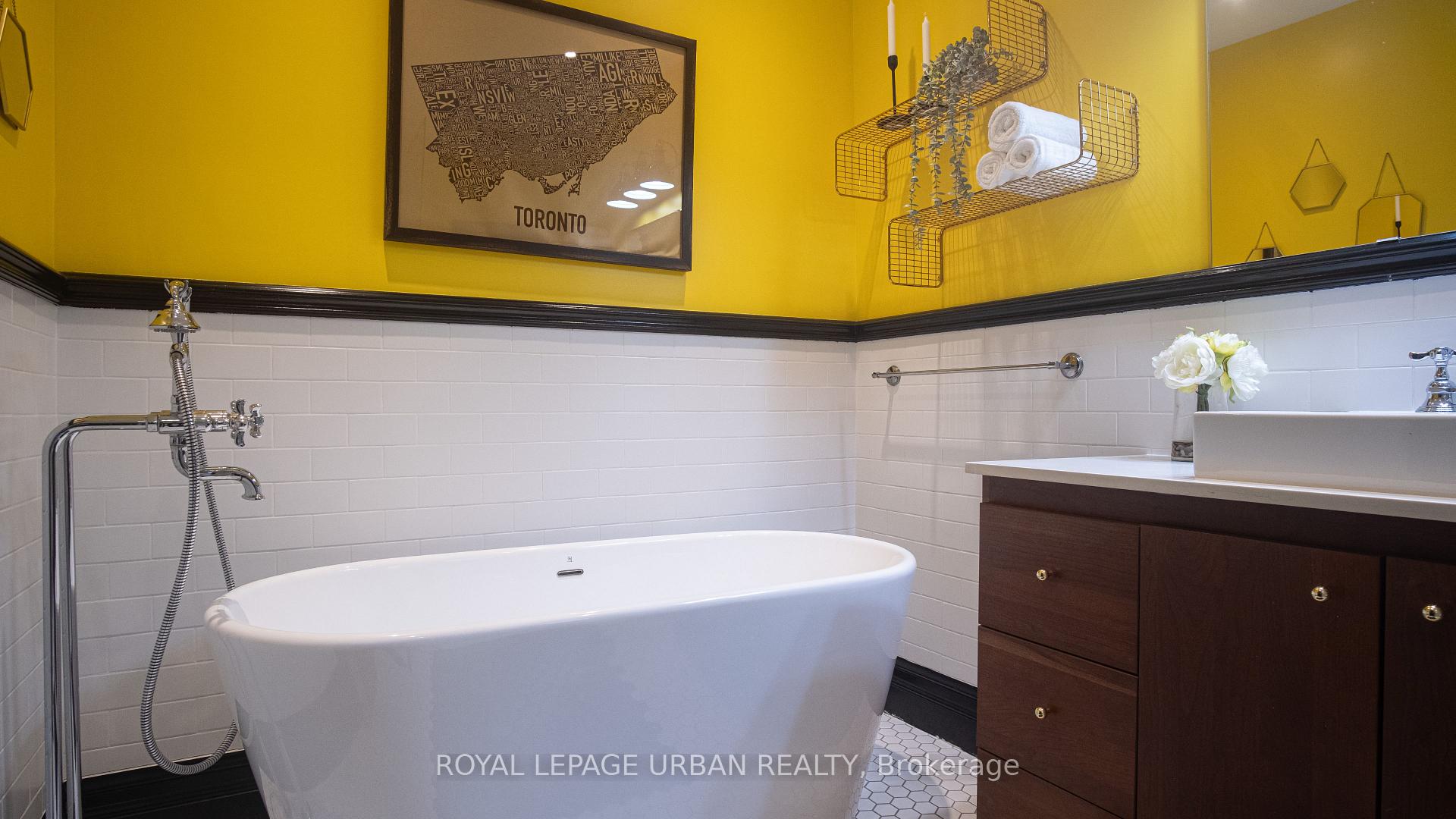 Photo 29 of 22 Blong Avenue, Toronto, South Riverdale — HOMEH