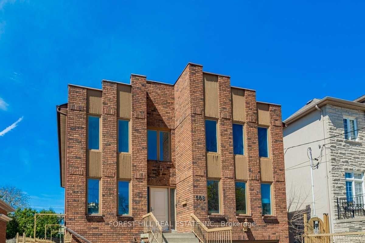 Front of Unit Lower, 568 Glencairn Avenue