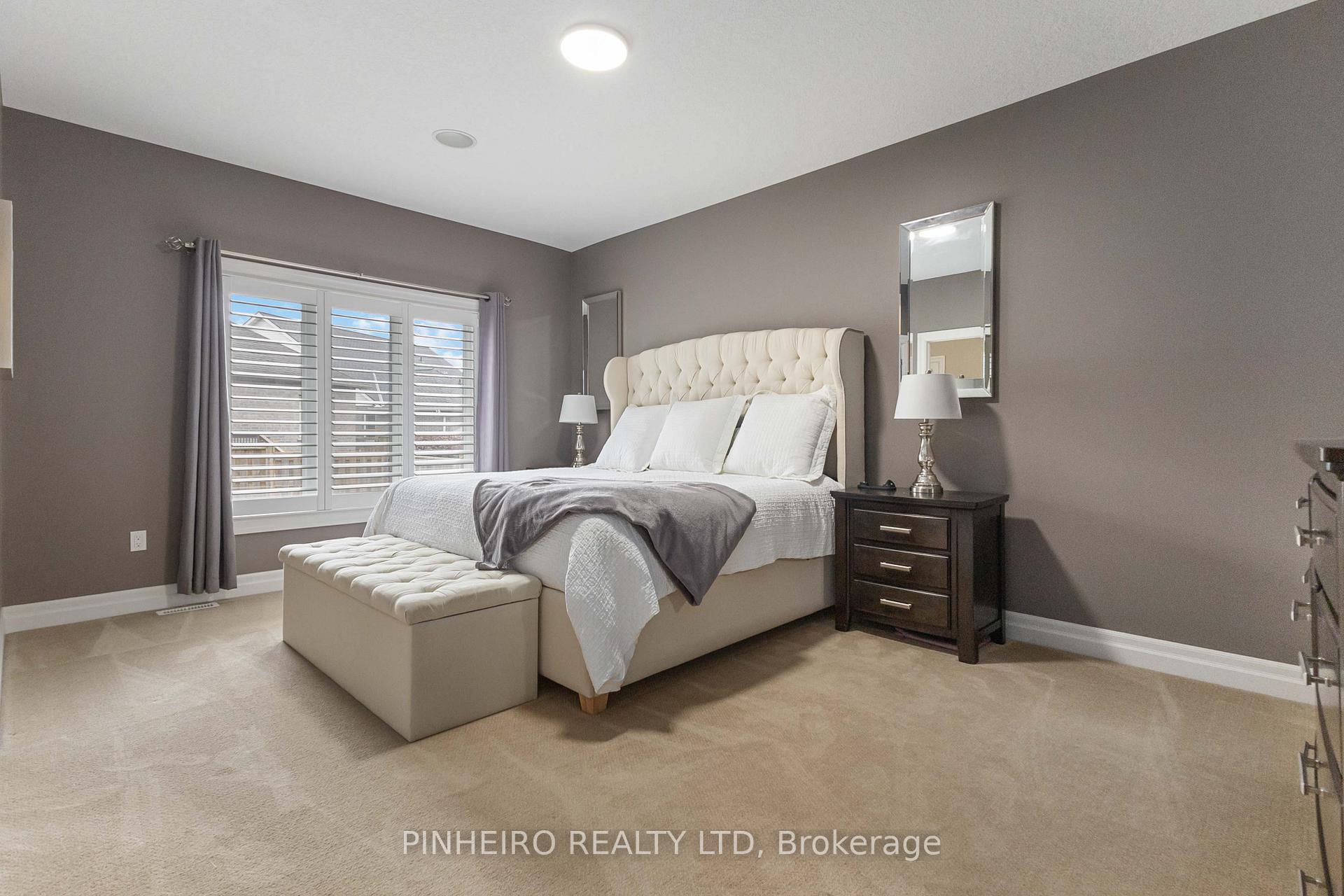 Photo 12 of 7 Riness Drive, Thames Centre, Dorchester — HOMEH