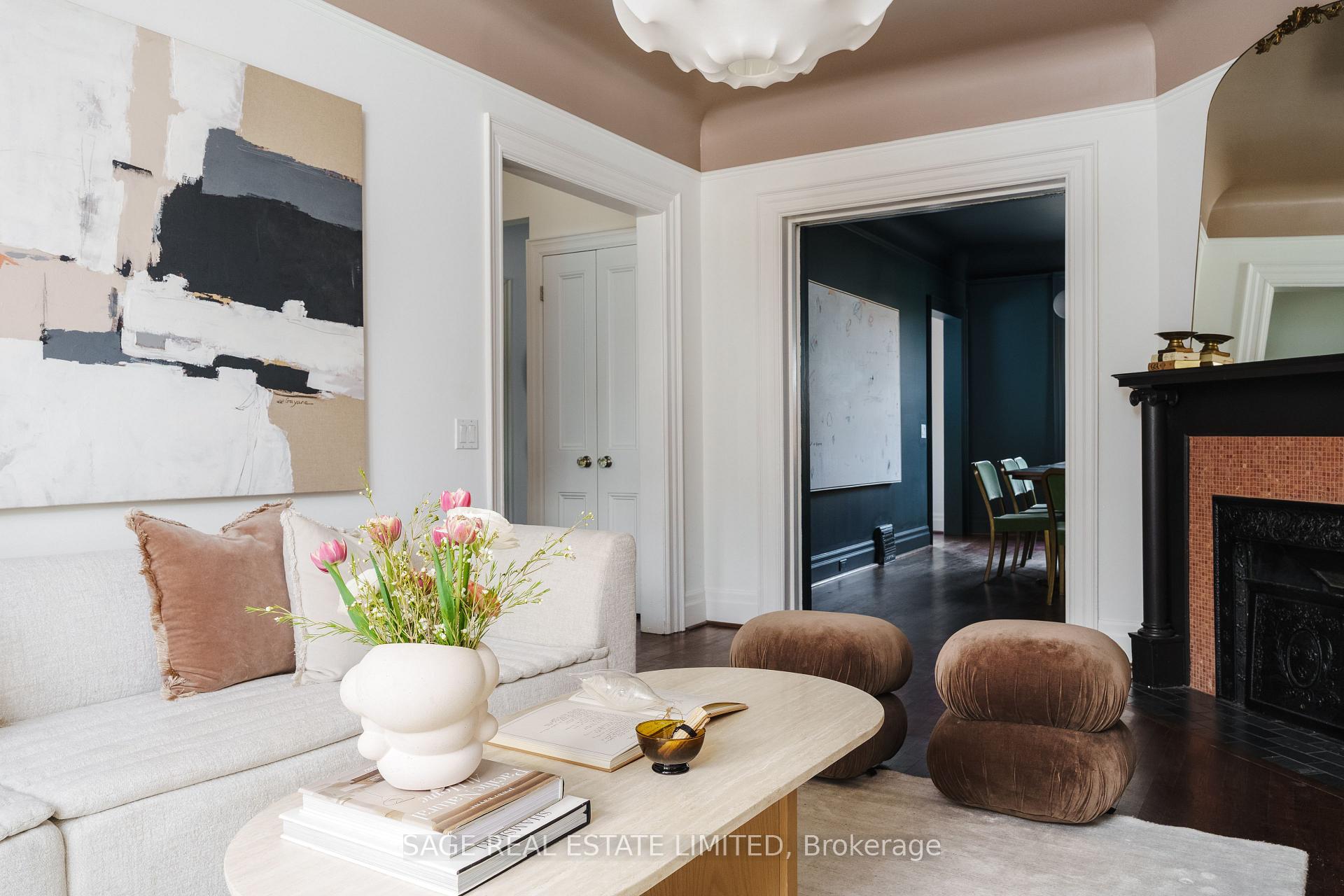 Photo 4 of 258 Crawford Street, Toronto, Trinity-Bellwoods — HOMEH