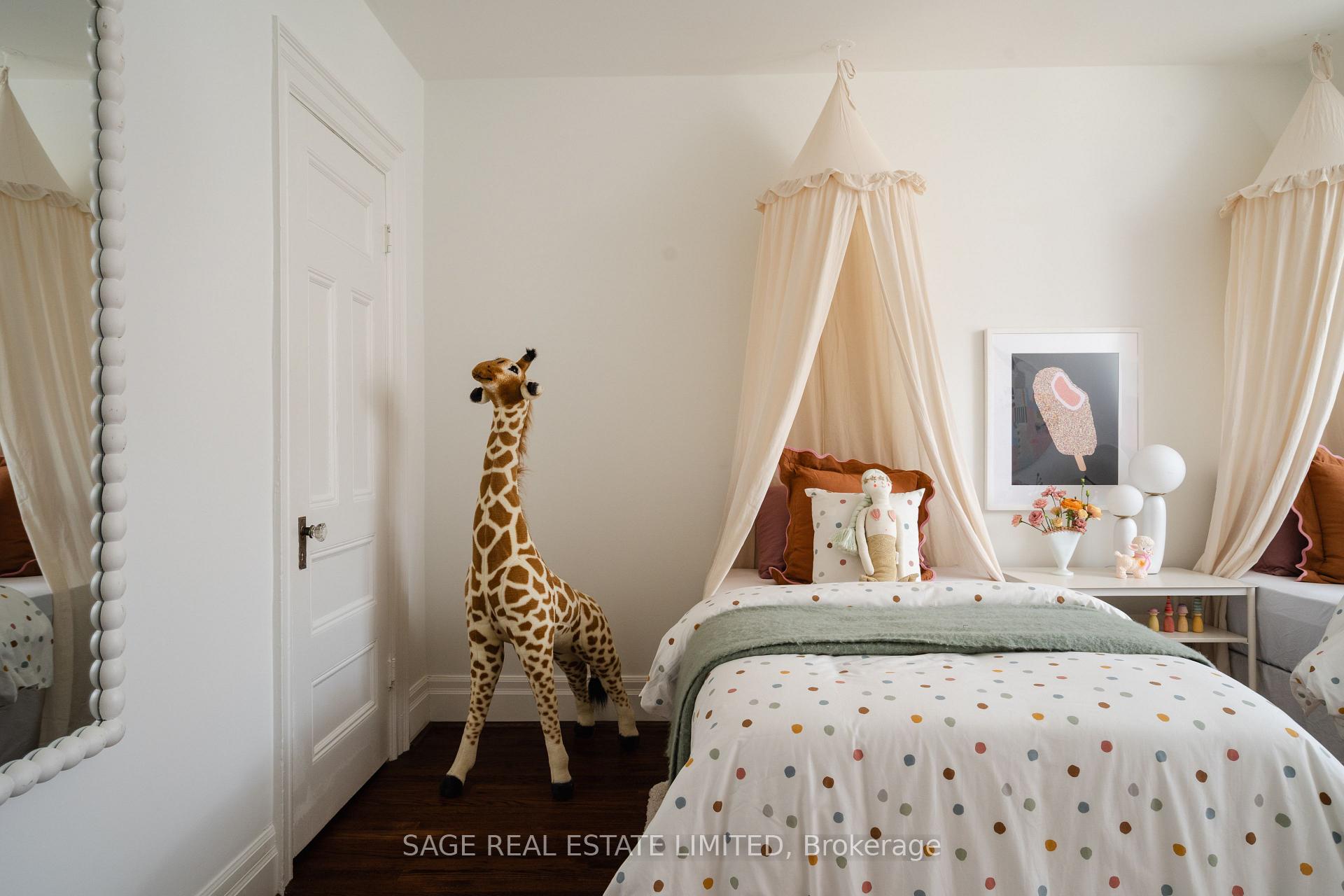 Photo 17 of 258 Crawford Street, Toronto, Trinity-Bellwoods — HOMEH