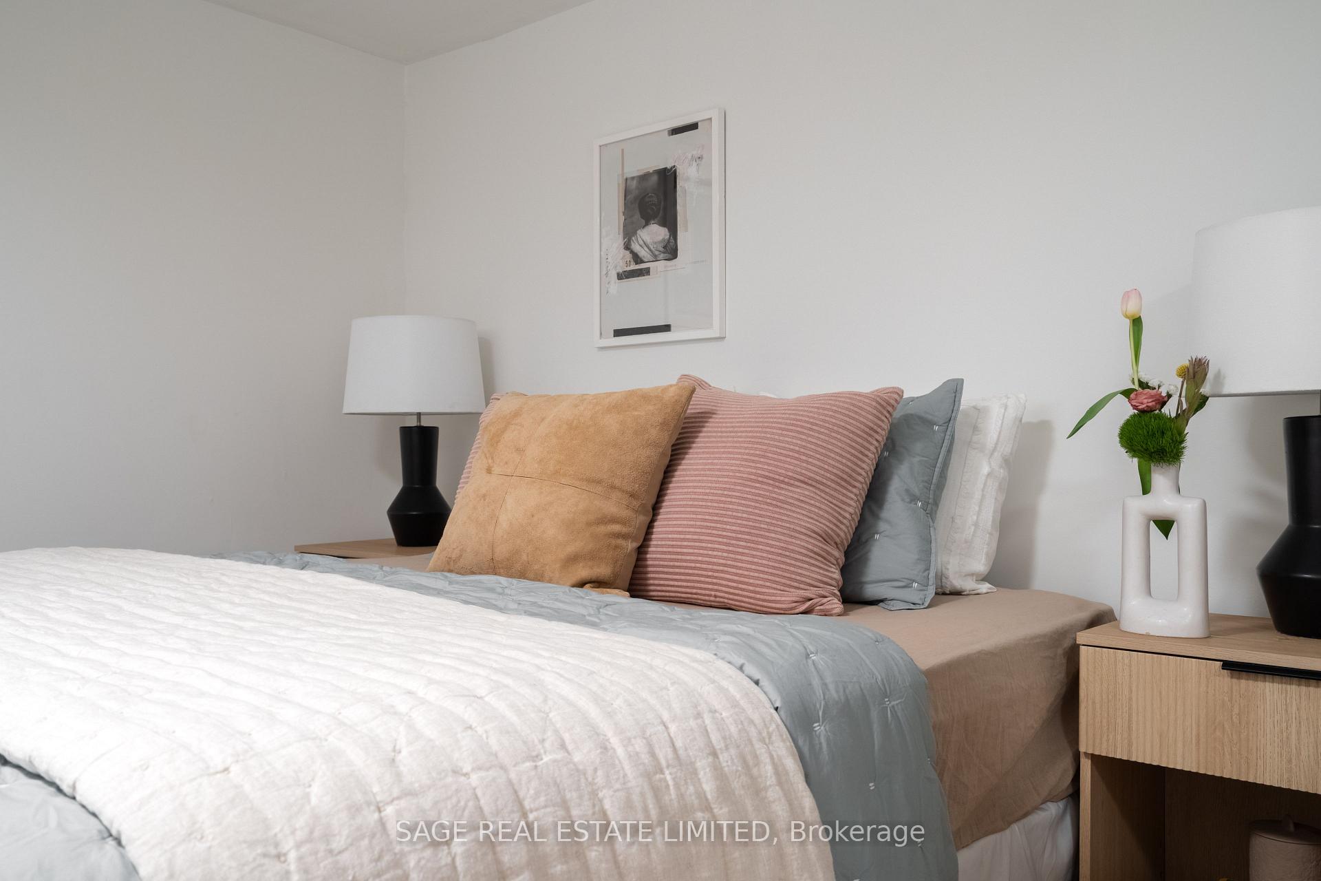 Photo 32 of 258 Crawford Street, Toronto, Trinity-Bellwoods — HOMEH
