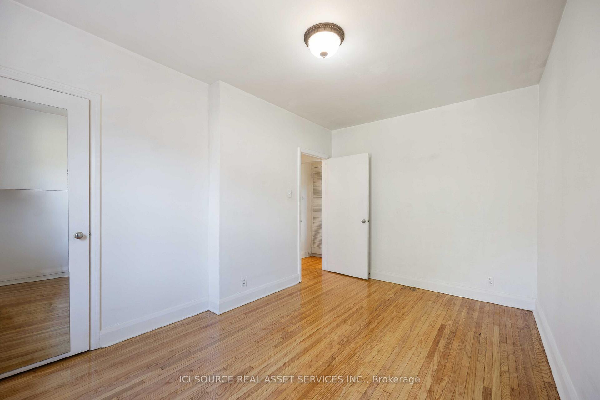 Photo 15 of Unit 3, 112 Eastwood Road, Toronto, Woodbine Corridor — HOMEH