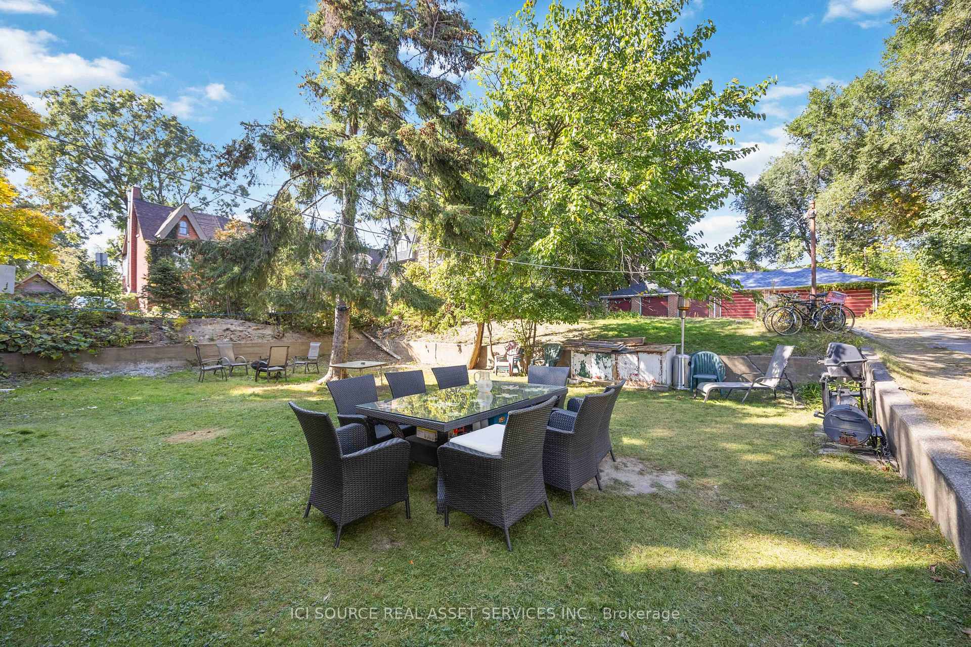 Photo 19 of Unit 3, 112 Eastwood Road, Toronto, Woodbine Corridor — HOMEH