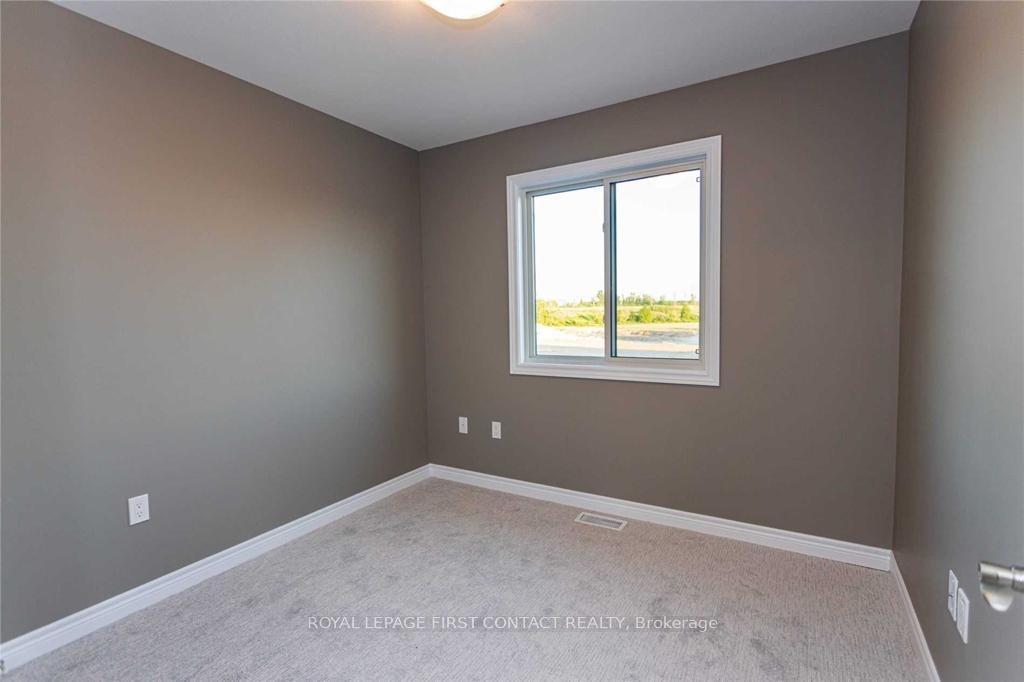 Photo 7 of 5 Bowman Crescent S, Thorold, Hurricane/Merrittville — HOMEH