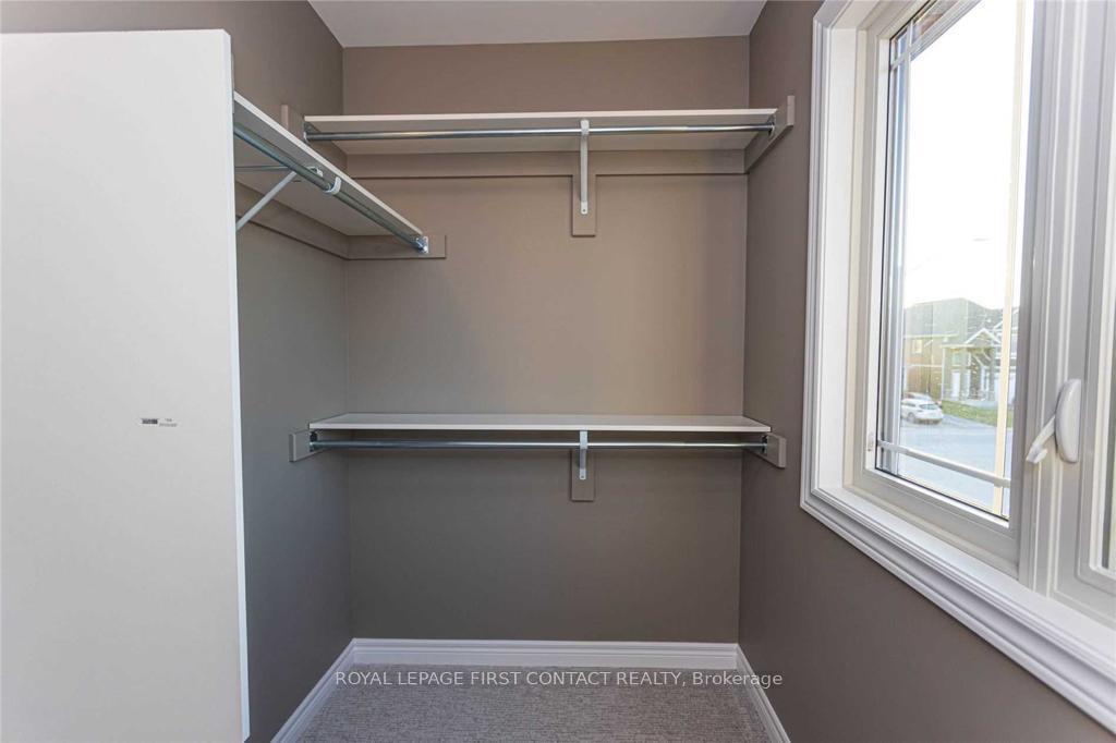 Photo 16 of 5 Bowman Crescent S, Thorold, Hurricane/Merrittville — HOMEH