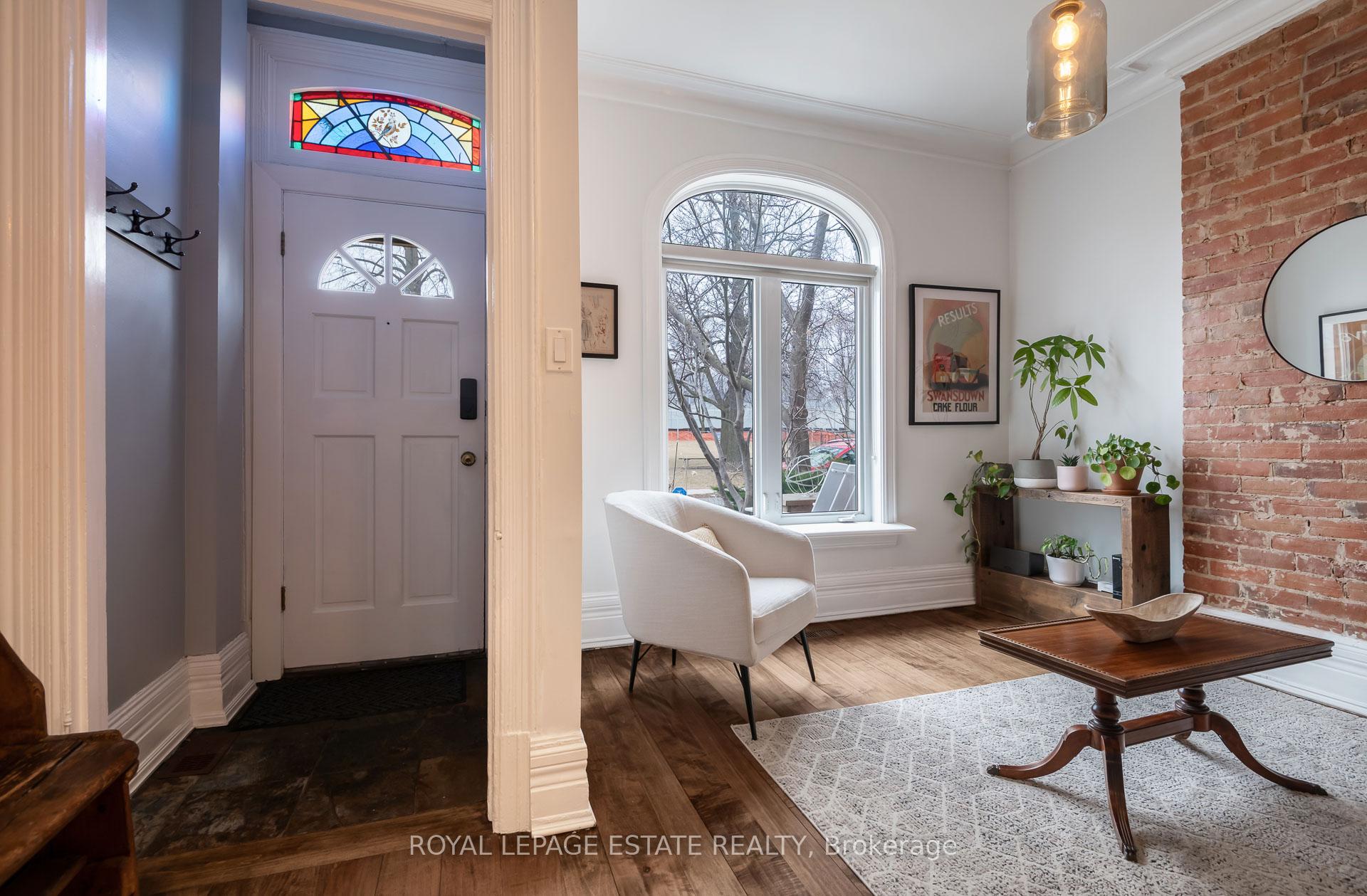 Photo 5 of 263 Booth Avenue, Toronto, South Riverdale — HOMEH