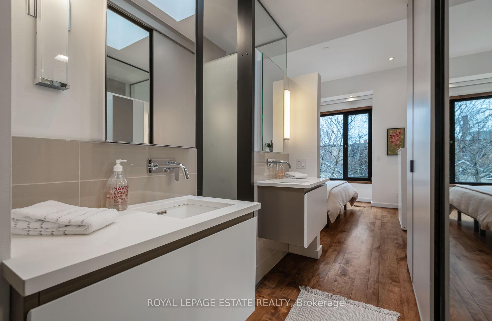 Photo 25 of 263 Booth Avenue, Toronto, South Riverdale — HOMEH