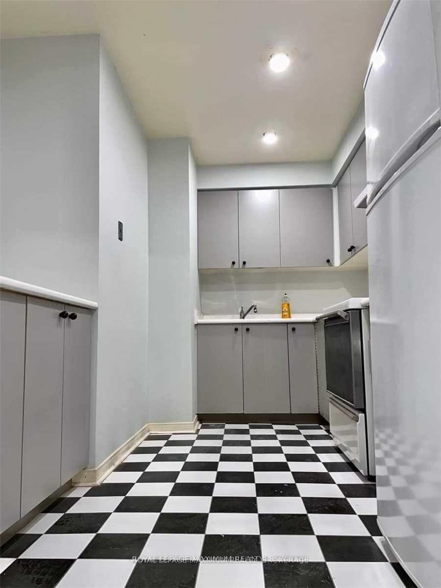 Photo 4 of Unit 2, 1633 Dundas Street W, Toronto, Little Portugal — HOMEH