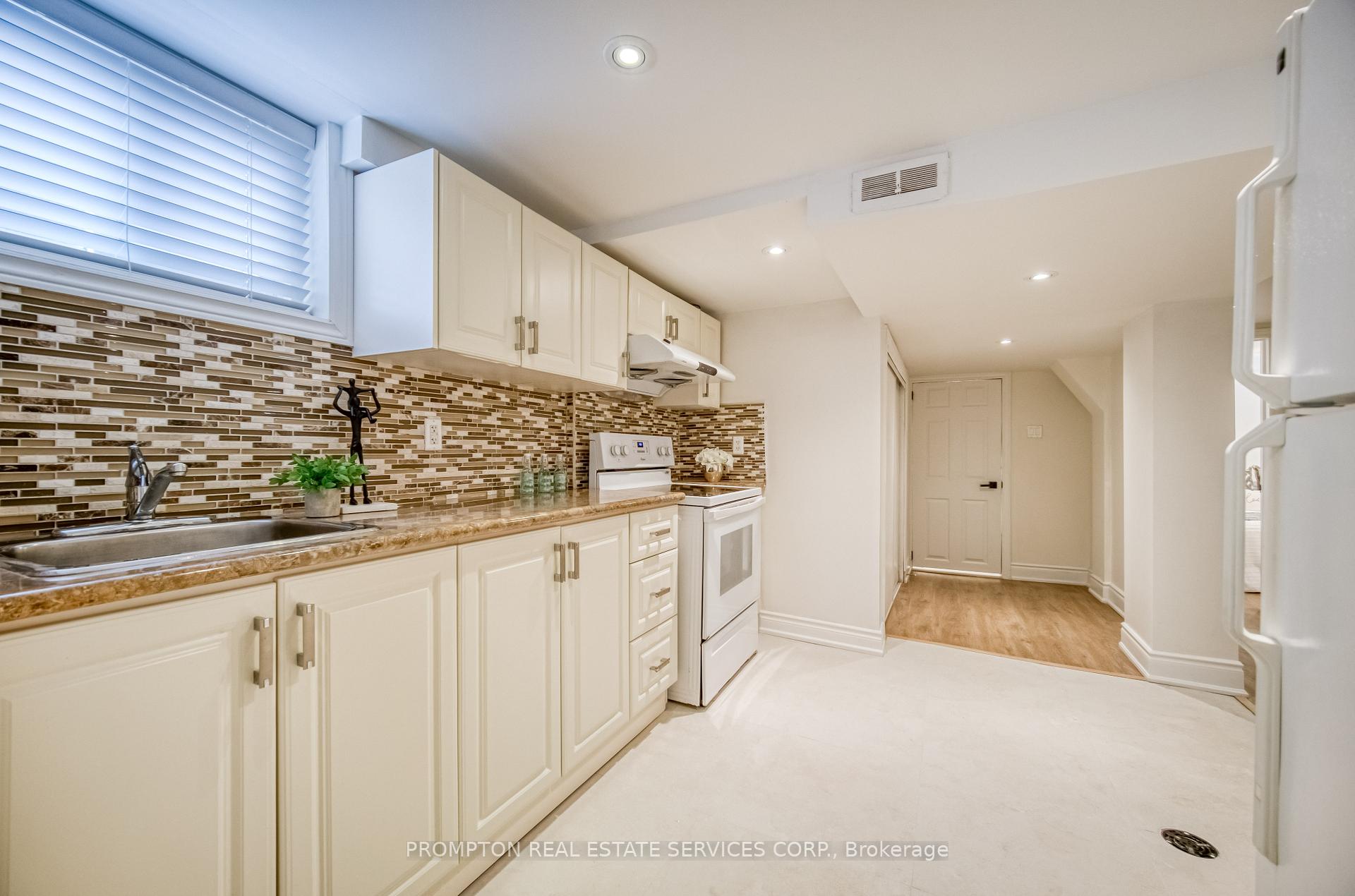 Photo 15 of 459 Dawes Road, Toronto, O'Connor-Parkview — HOMEH