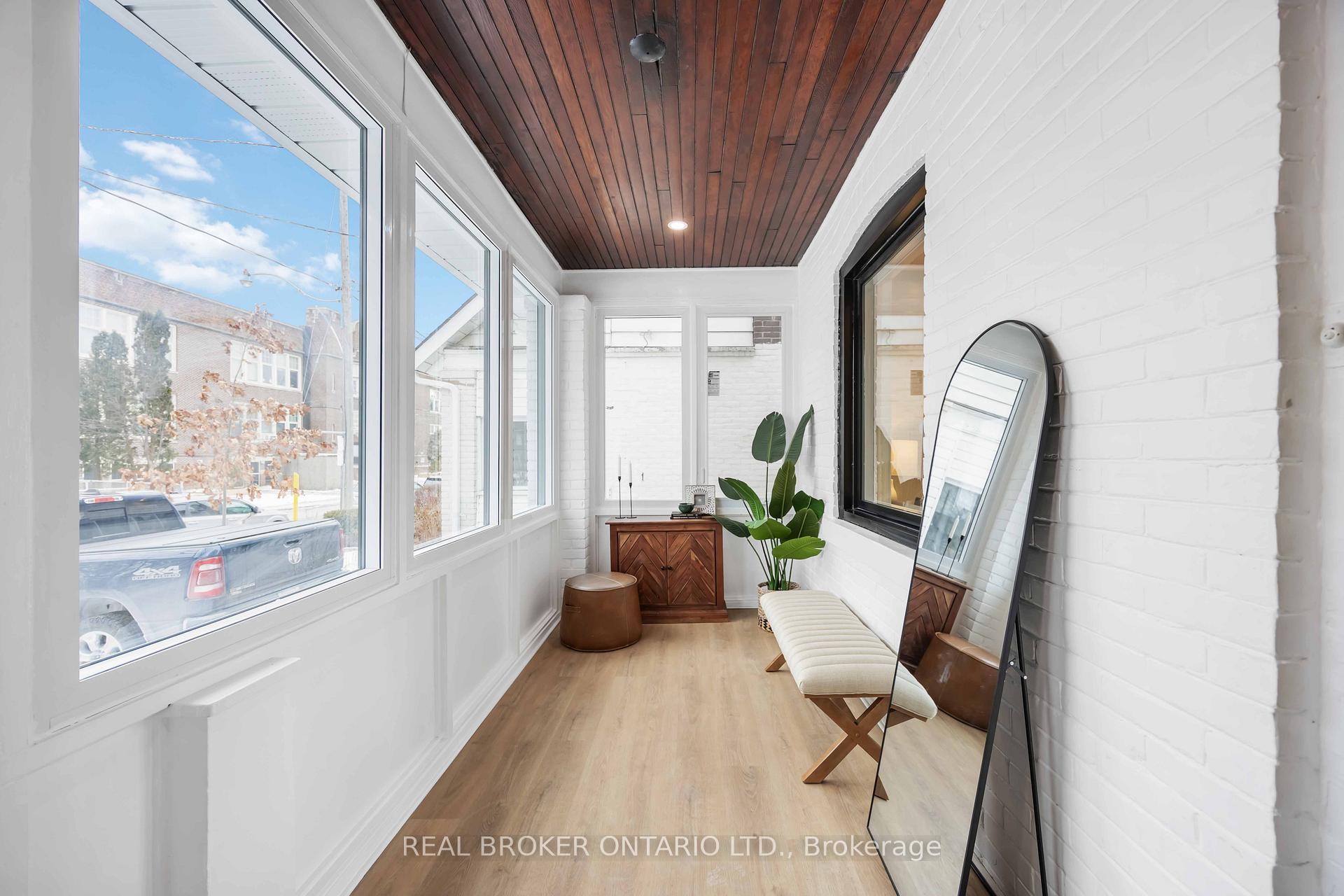 Photo 3 of 34 Earl Haig Avenue, Toronto, Woodbine Corridor — HOMEH