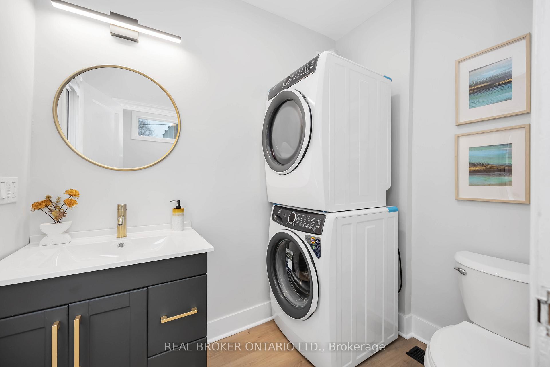 Photo 16 of 34 Earl Haig Avenue, Toronto, Woodbine Corridor — HOMEH