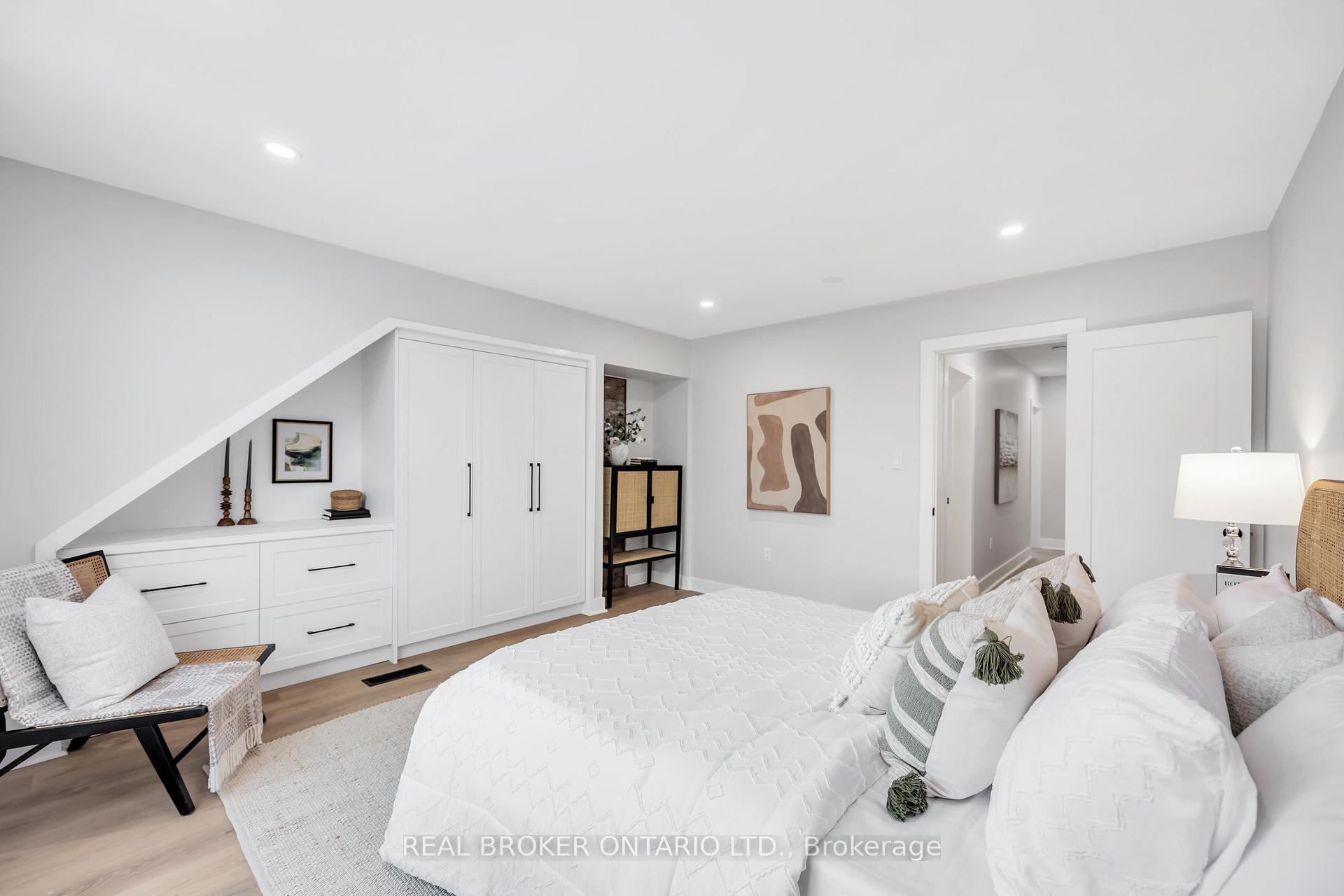 Photo 19 of 34 Earl Haig Avenue, Toronto, Woodbine Corridor — HOMEH