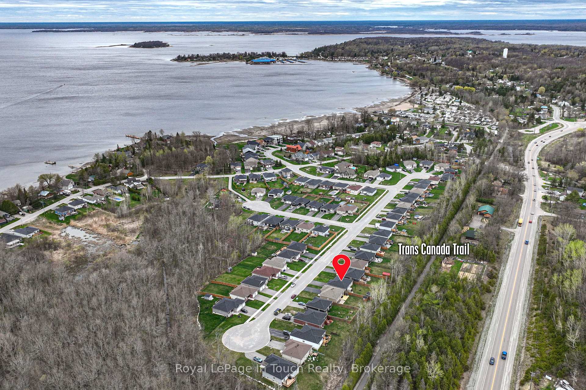 Photo 4 of 45 Ralph Dalton Boulevard, Tay, Victoria Harbour — HOMEH