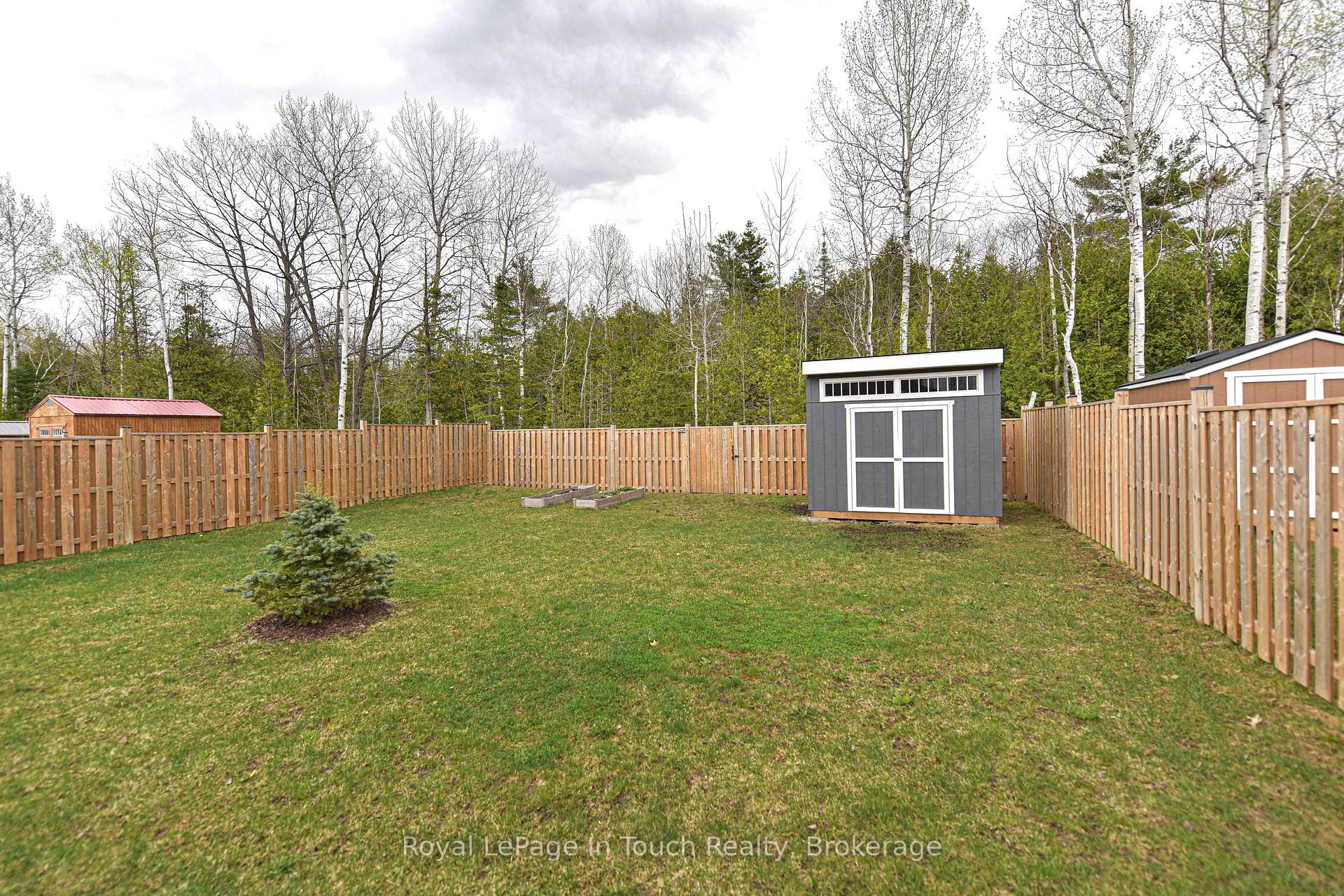 Photo 10 of 45 Ralph Dalton Boulevard, Tay, Victoria Harbour — HOMEH