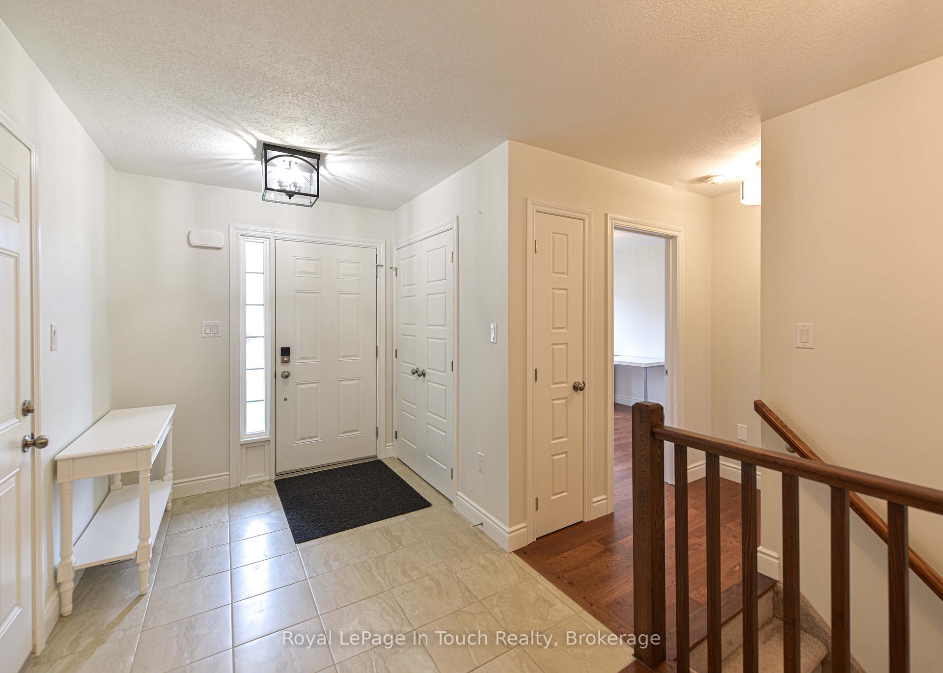 Photo 14 of 45 Ralph Dalton Boulevard, Tay, Victoria Harbour — HOMEH