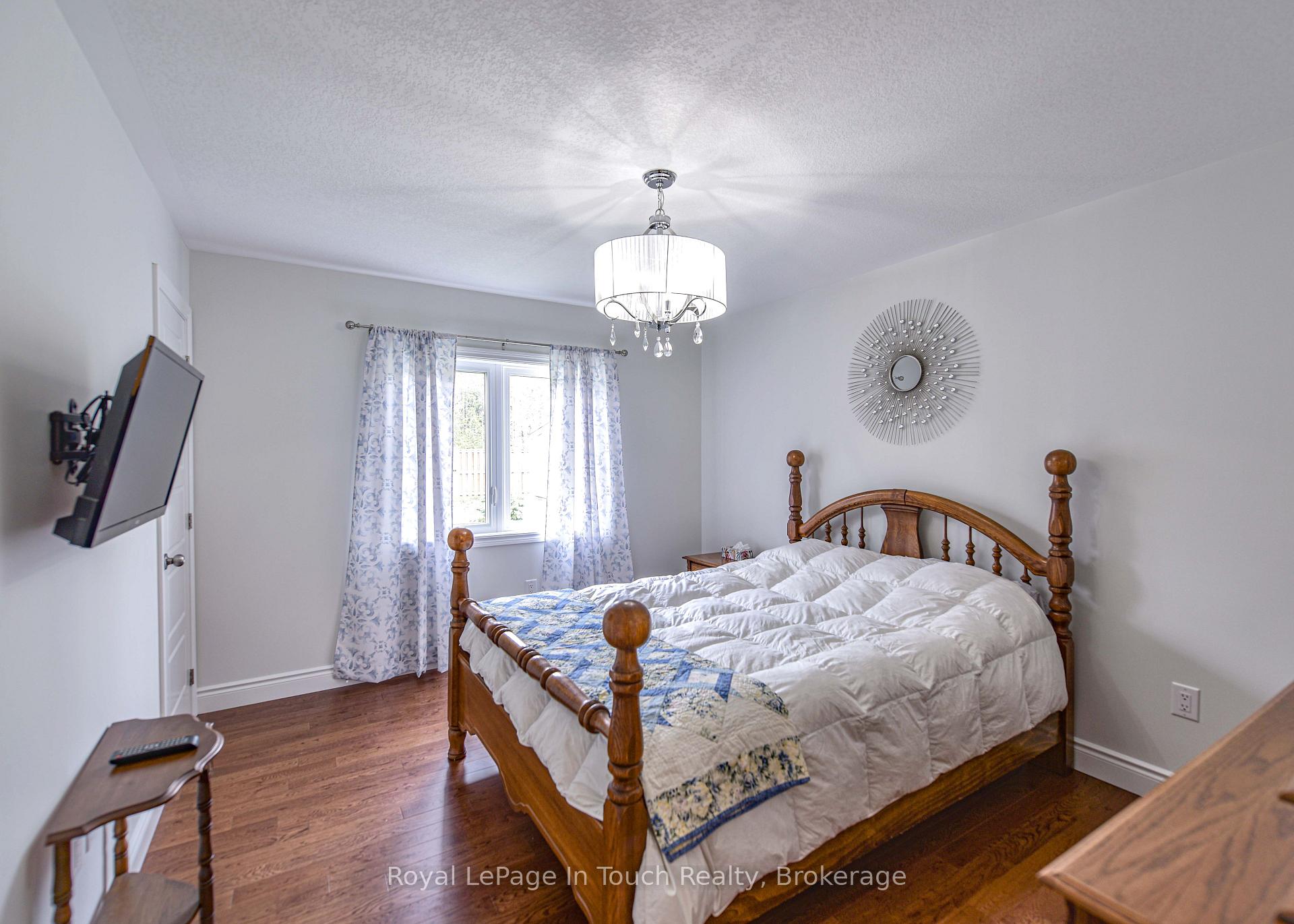 Photo 20 of 45 Ralph Dalton Boulevard, Tay, Victoria Harbour — HOMEH
