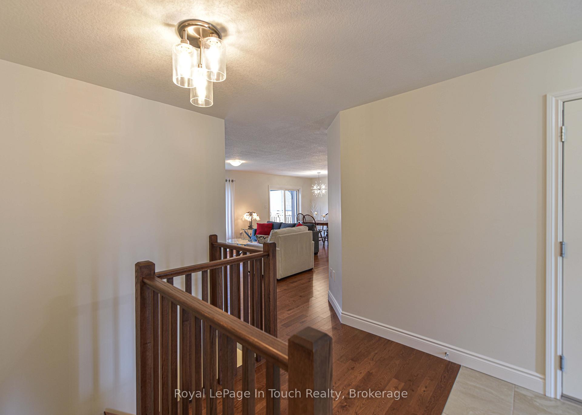 Photo 24 of 45 Ralph Dalton Boulevard, Tay, Victoria Harbour — HOMEH