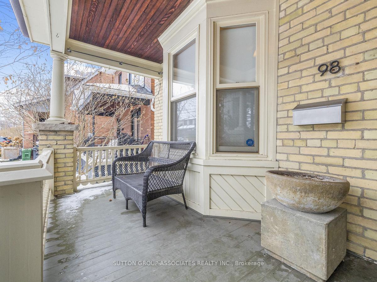 Photo 2 of 98 Maplewood Avenue, Toronto, Humewood-Cedarvale — HOMEH