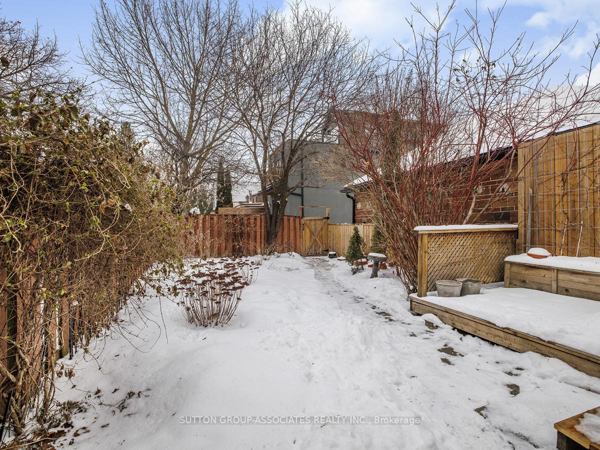 Photo 28 of 98 Maplewood Avenue, Toronto, Humewood-Cedarvale — HOMEH