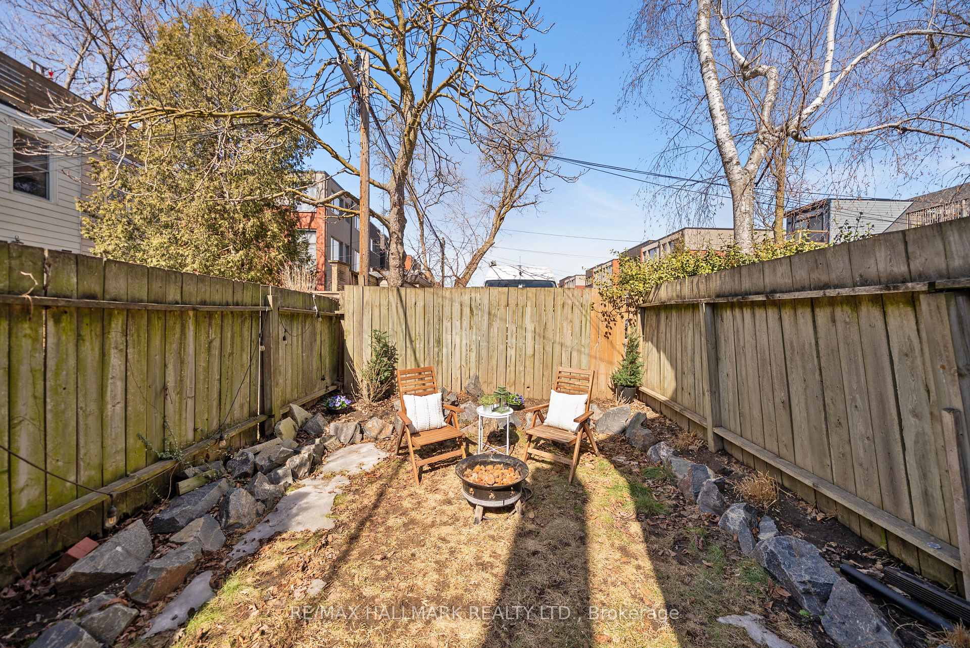 Photo 26 of 32 Clark Street, Toronto, South Riverdale — HOMEH