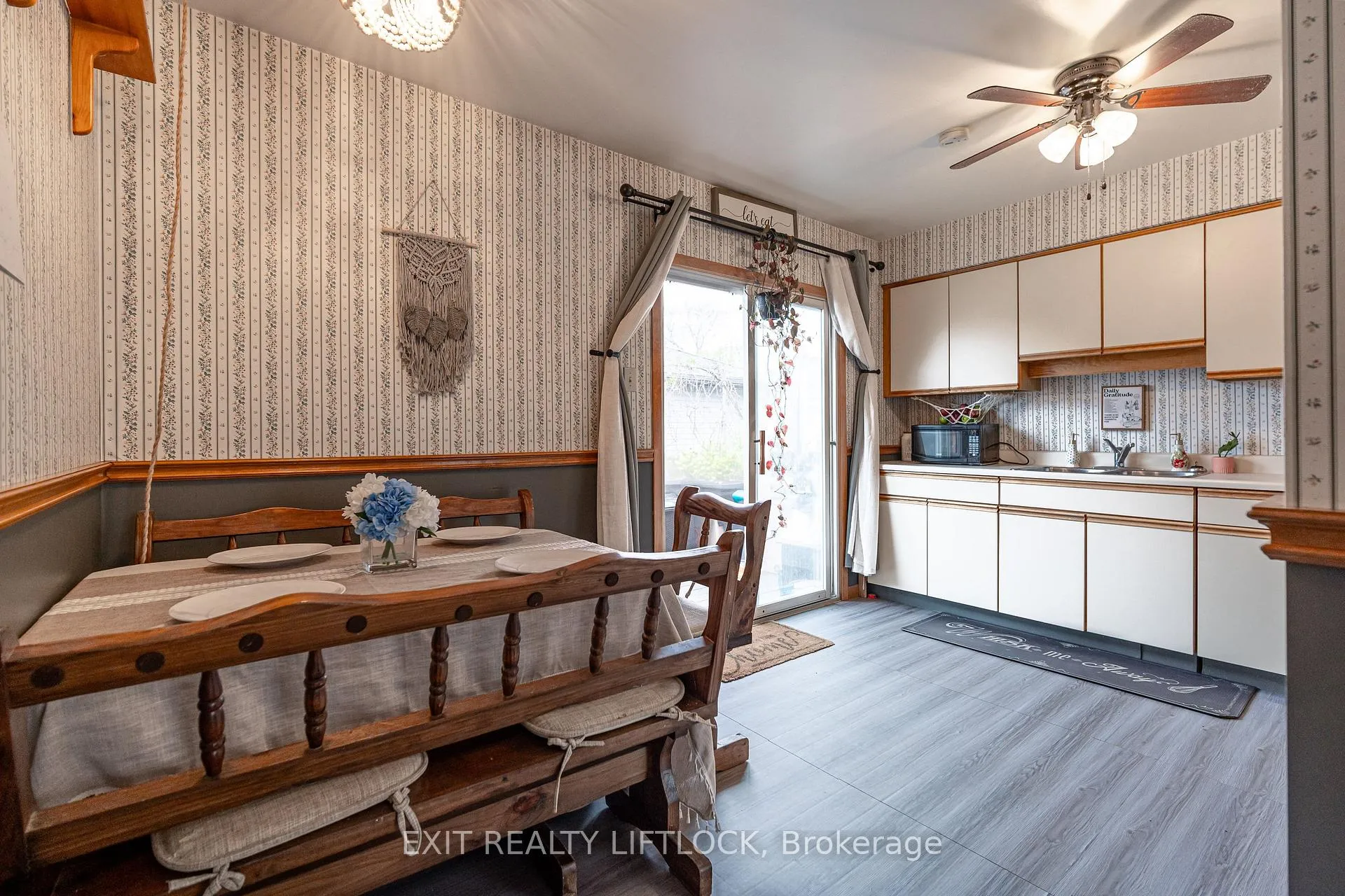 Photo 6 of 2519 Foxmeadow Road, Peterborough, Ashburnham Ward 4 — HOMEH