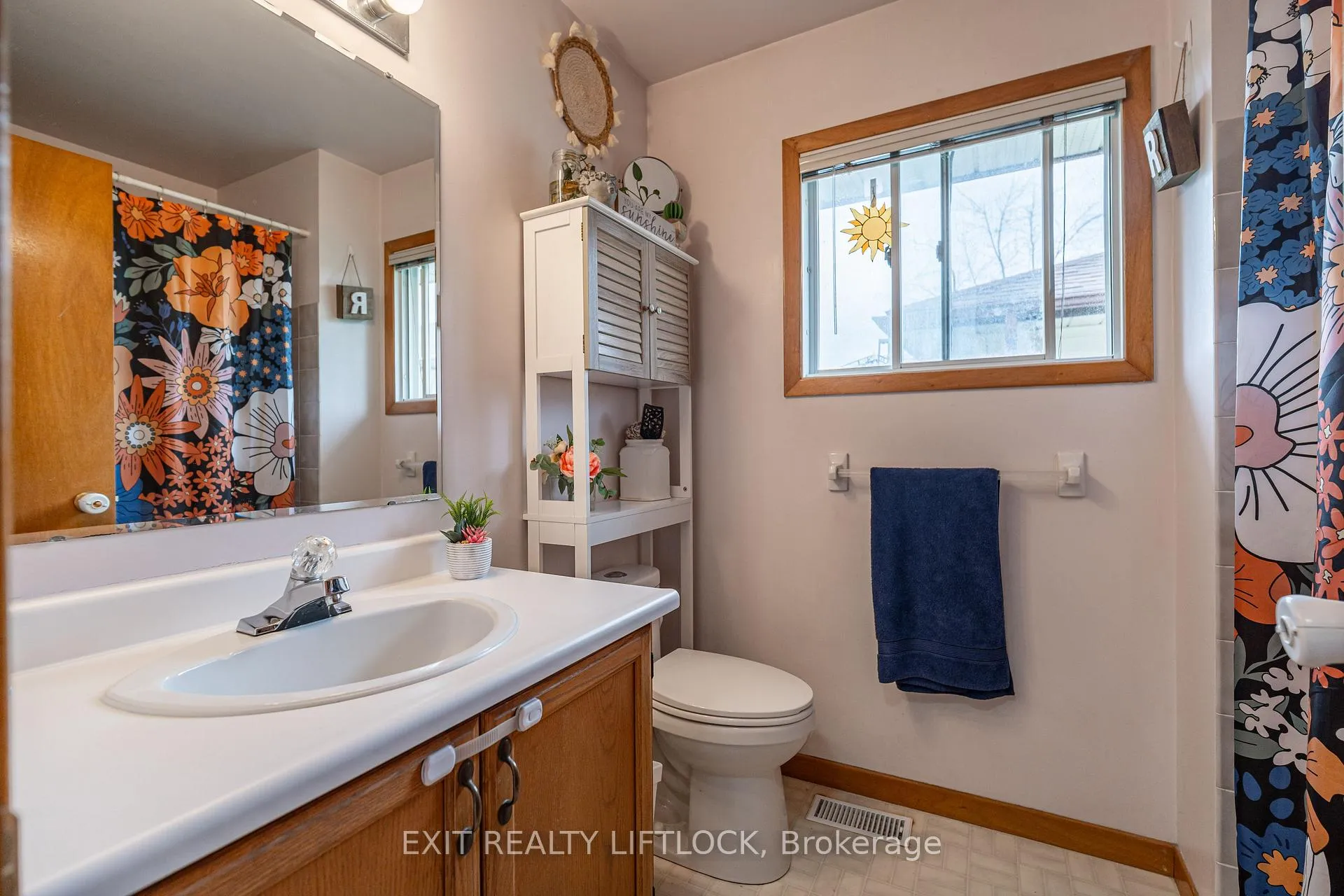 Photo 10 of 2519 Foxmeadow Road, Peterborough, Ashburnham Ward 4 — HOMEH