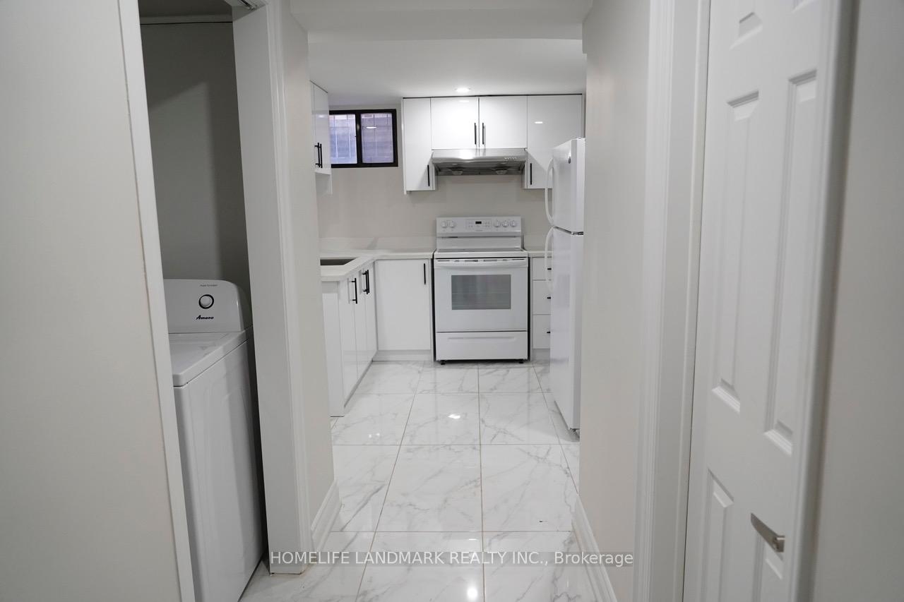 Photo 7 of Unit Bsmt, 34 Eaglestone Road, Scarborough, Tam O'Shanter-Sullivan — HOMEH