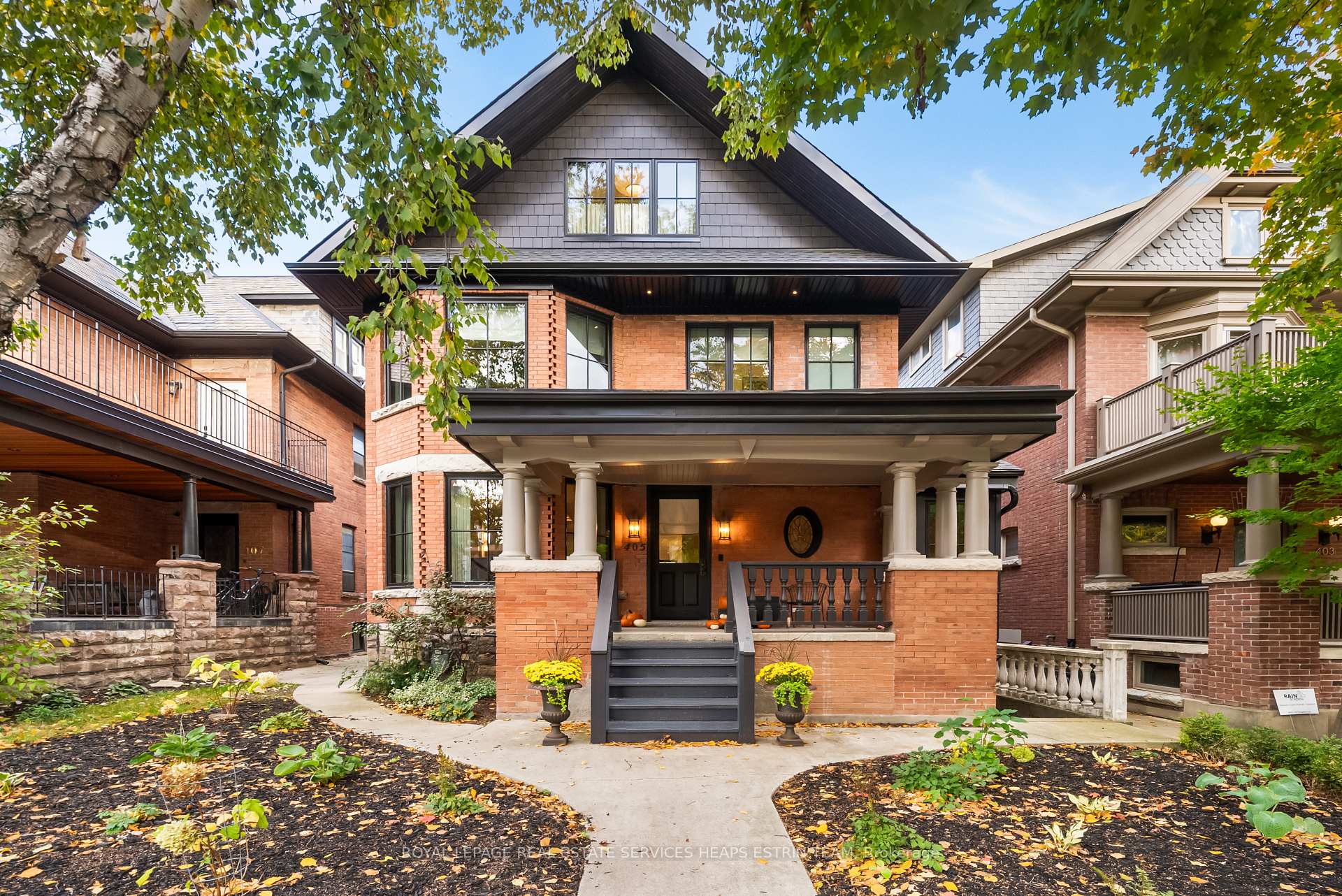 Photo 1 of 405 Palmerston Boulevard, Toronto, Palmerston-Little Italy — HOMEH