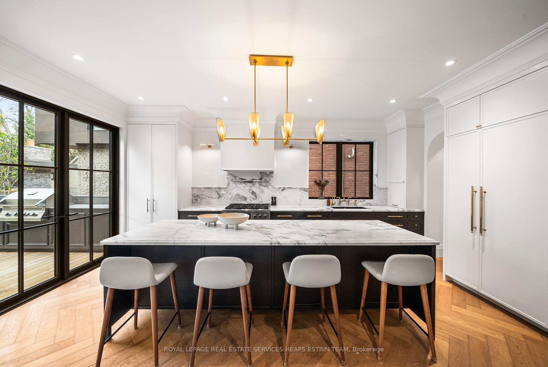 Photo 14 of 405 Palmerston Boulevard, Toronto, Palmerston-Little Italy — HOMEH