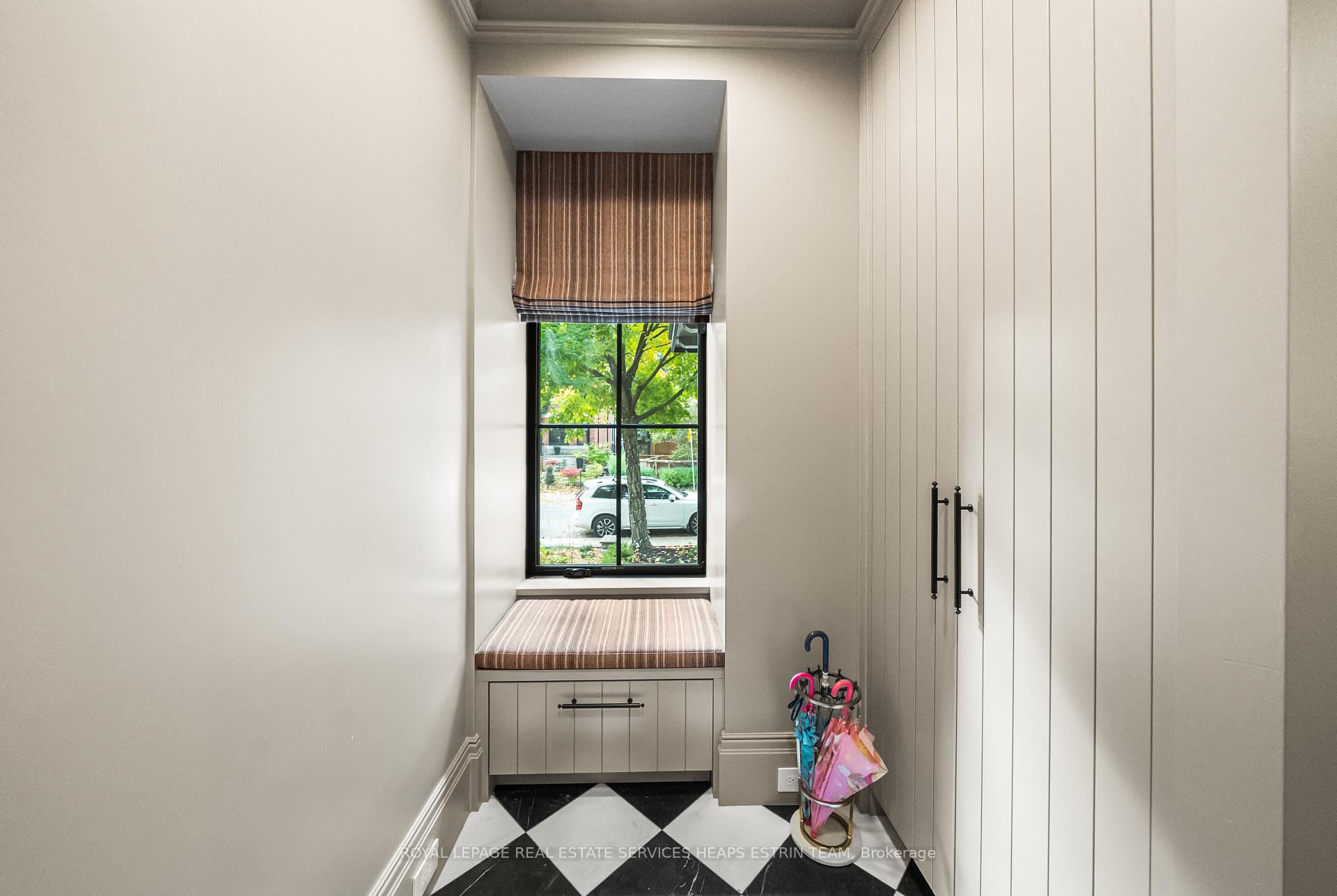 Photo 18 of 405 Palmerston Boulevard, Toronto, Palmerston-Little Italy — HOMEH