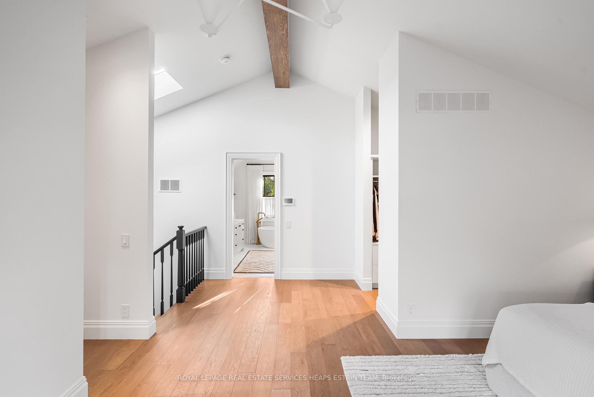 Photo 21 of 405 Palmerston Boulevard, Toronto, Palmerston-Little Italy — HOMEH
