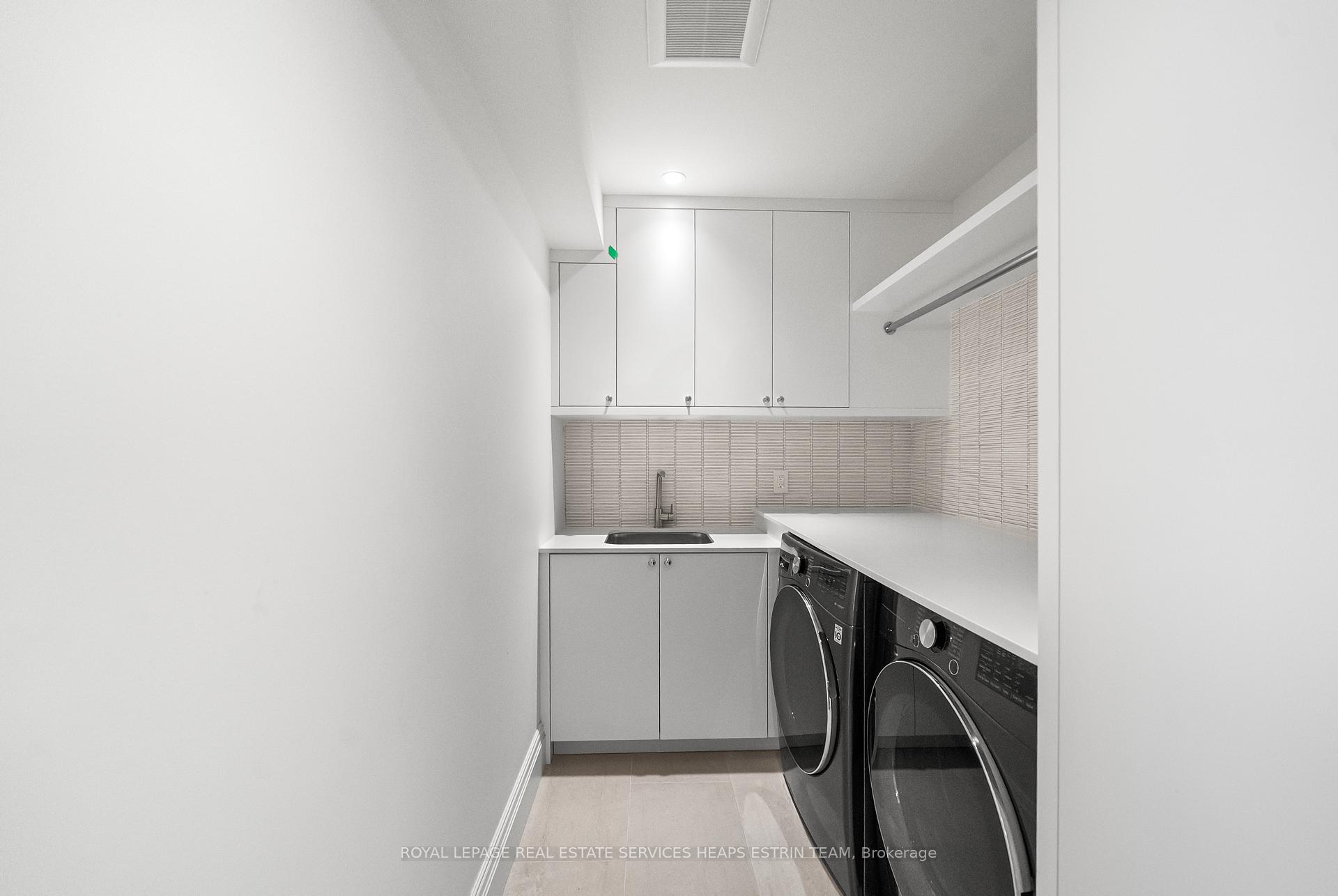 Photo 39 of 405 Palmerston Boulevard, Toronto, Palmerston-Little Italy — HOMEH