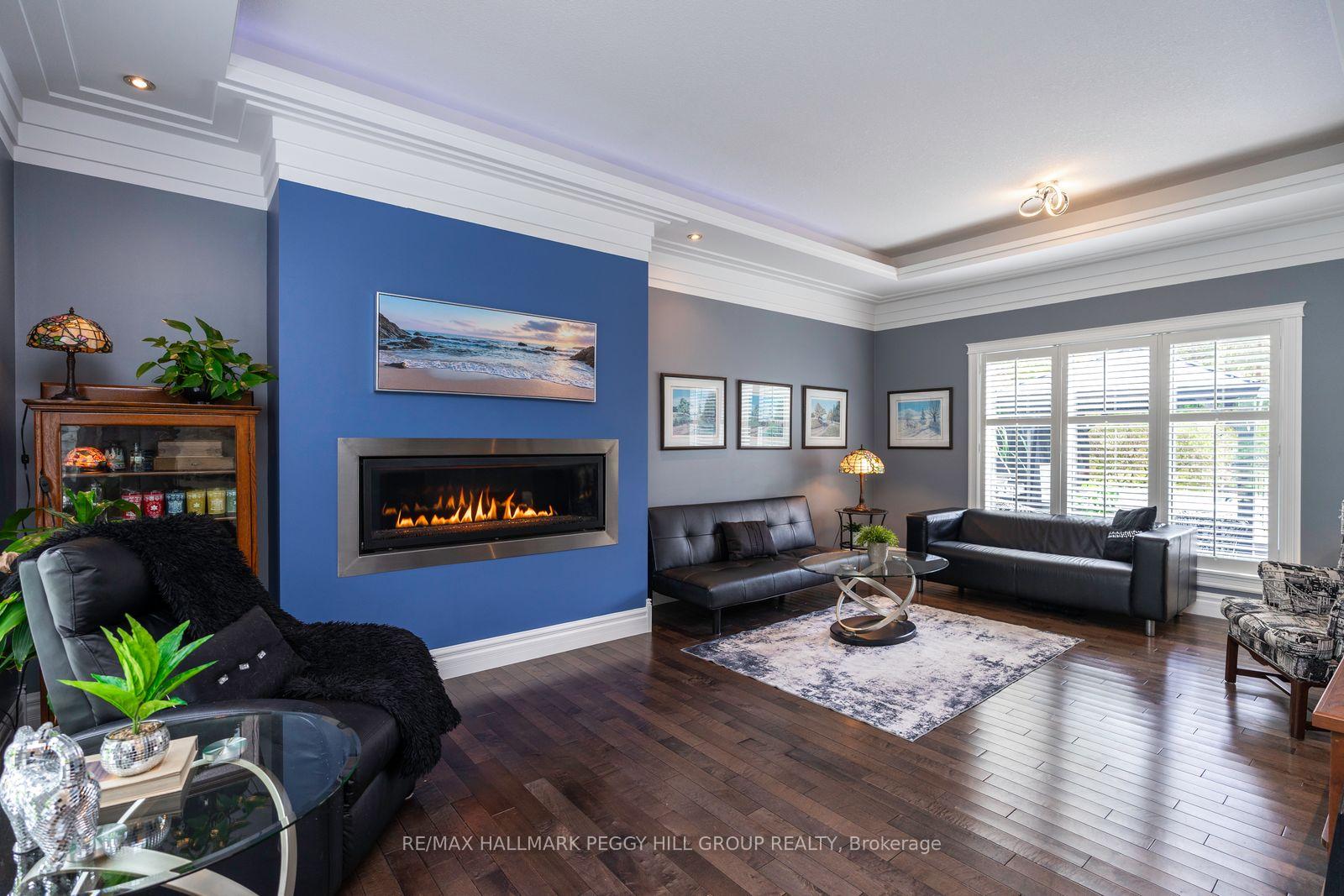 Photo 4 of 127 Goldfinch Crescent, Tiny, Rural Tiny — HOMEH