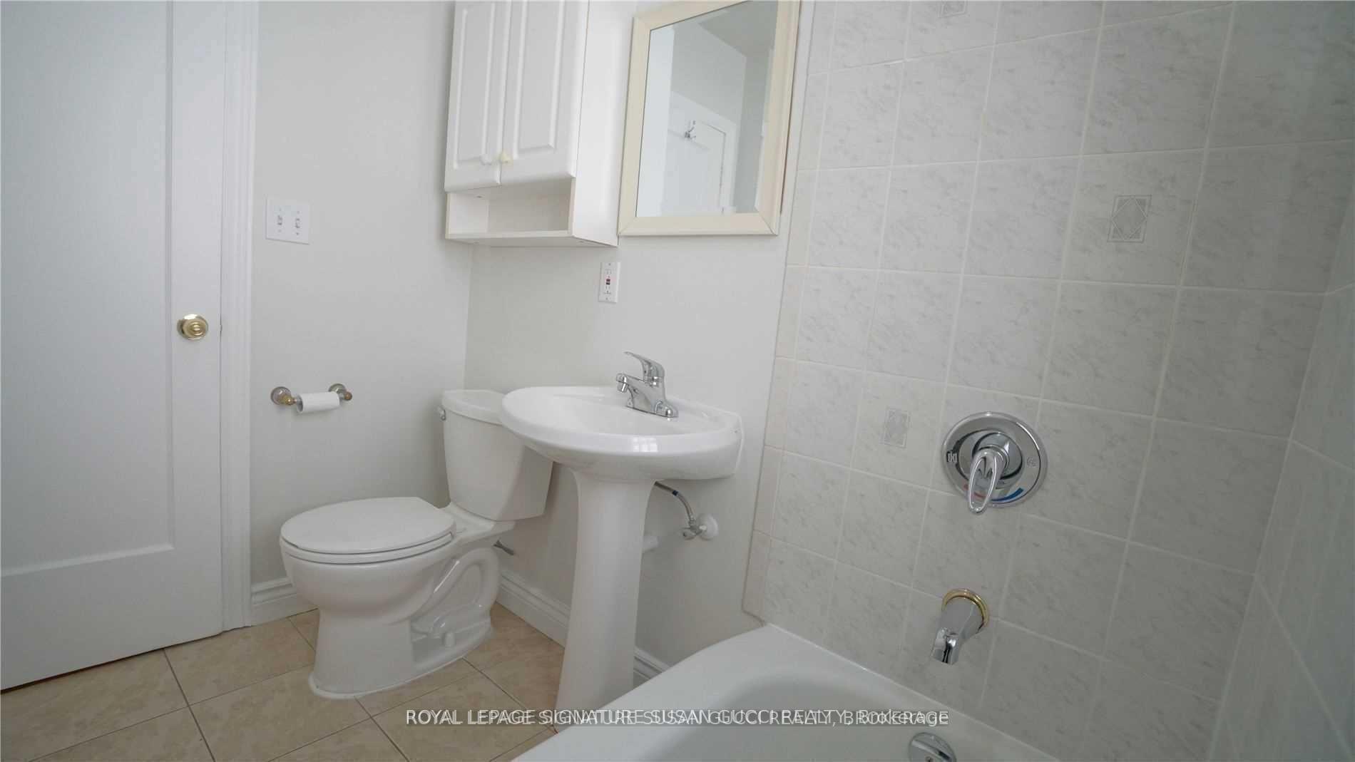 Photo 6 of Unit Main Fl, 9 Barrett Road, Toronto, O'Connor-Parkview — HOMEH