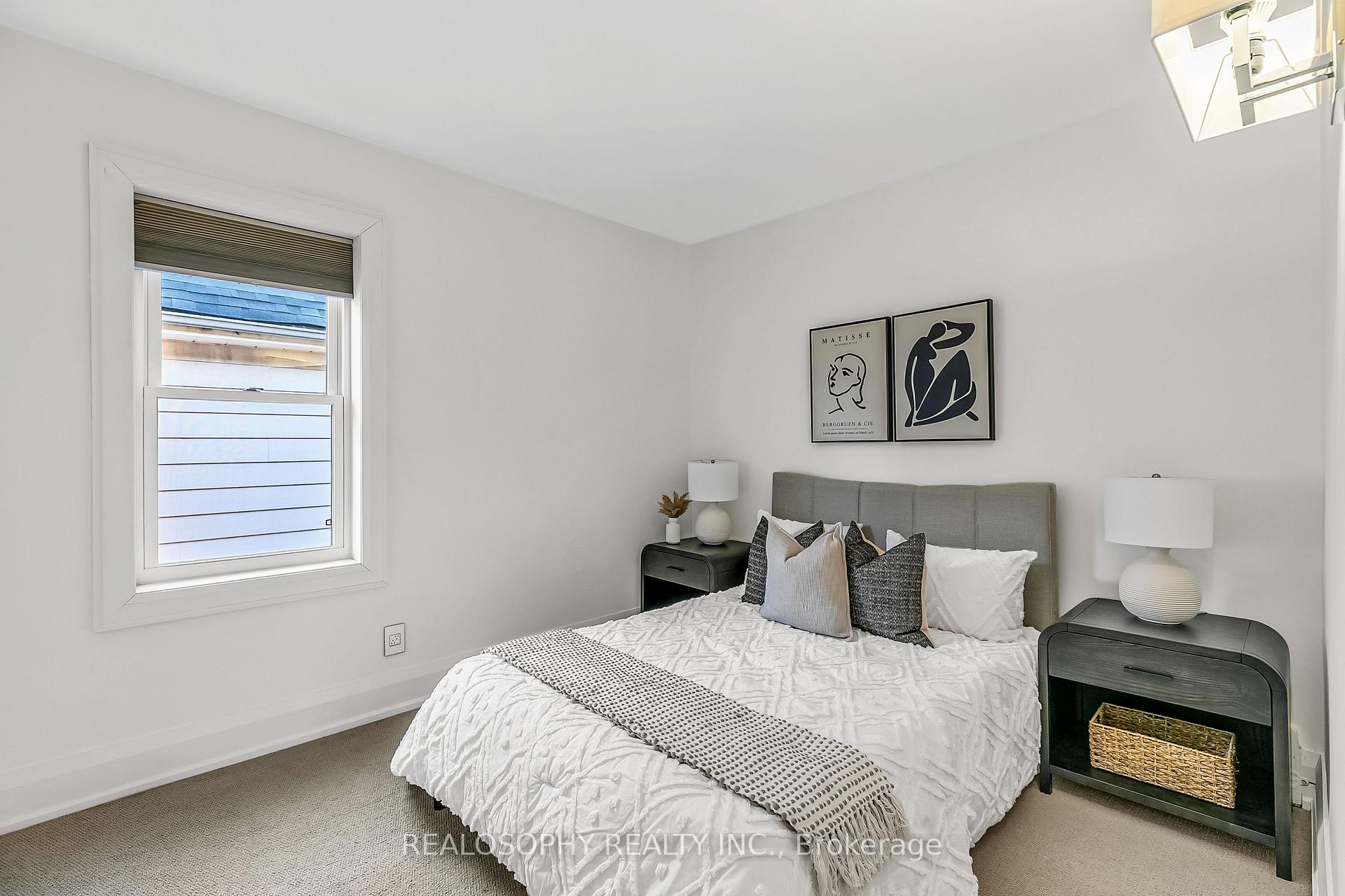 Photo 16 of 27 Chisholm Avenue, Toronto, East End-Danforth — HOMEH