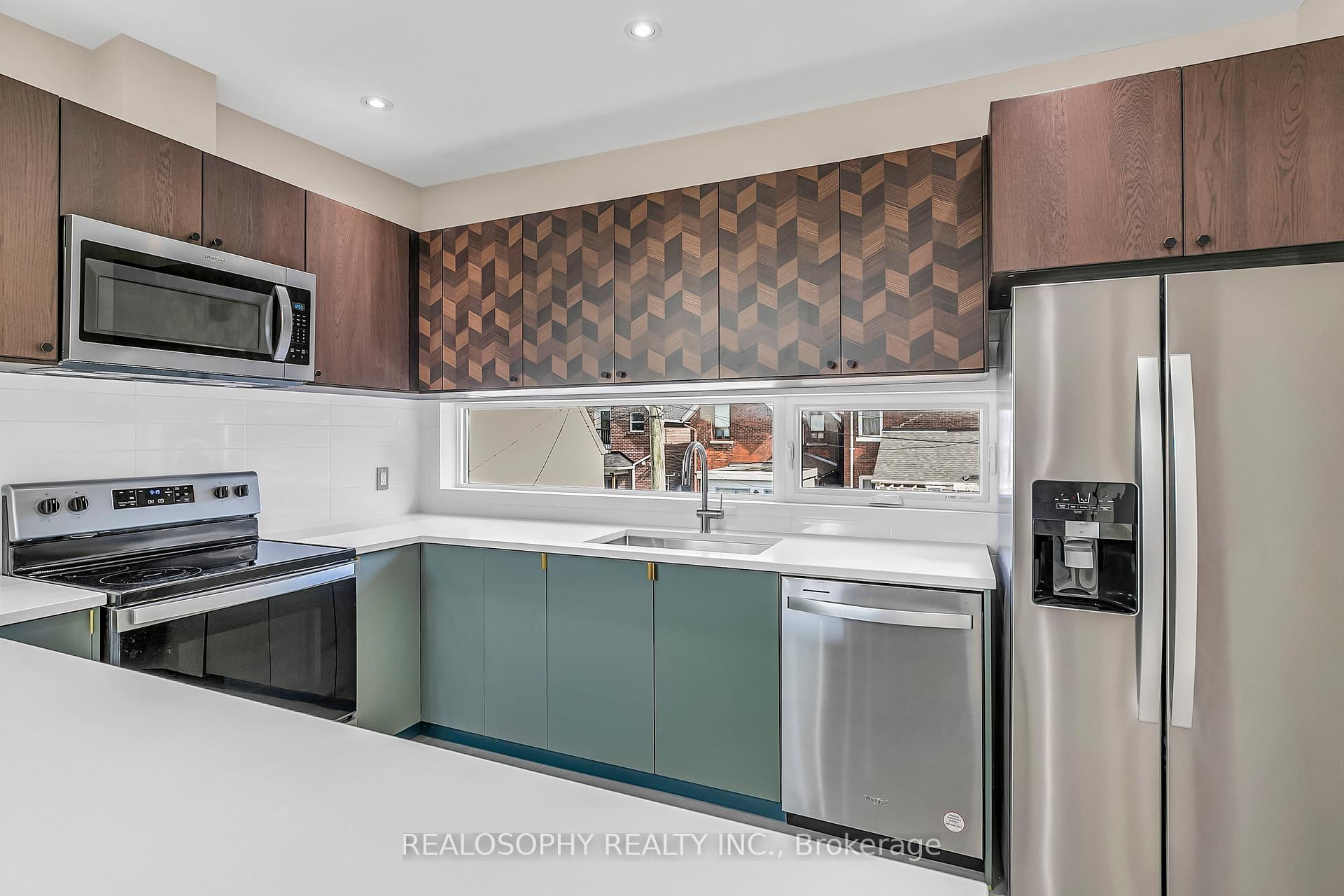 Photo 31 of 27 Chisholm Avenue, Toronto, East End-Danforth — HOMEH