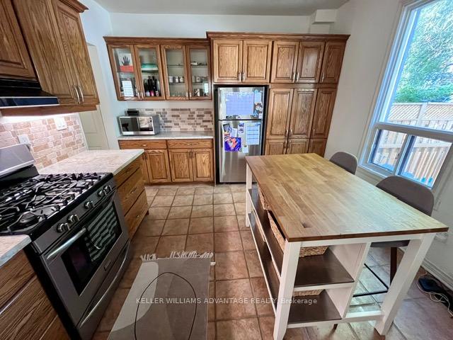 Photo 9 of 54 Strathcona Avenue, Toronto, Blake-Jones — HOMEH