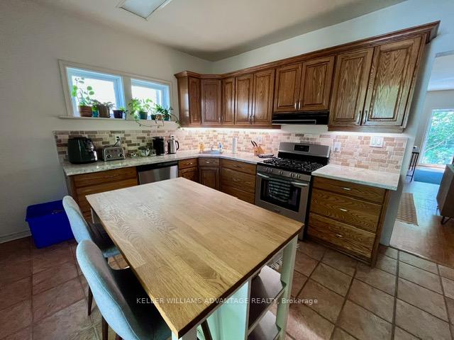 Photo 11 of 54 Strathcona Avenue, Toronto, Blake-Jones — HOMEH