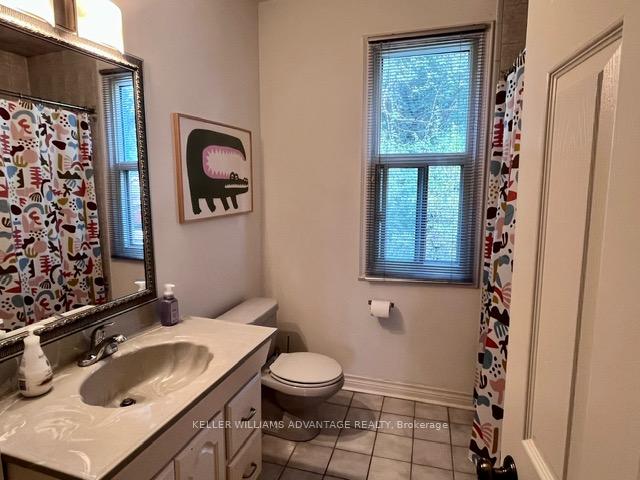Photo 19 of 54 Strathcona Avenue, Toronto, Blake-Jones — HOMEH