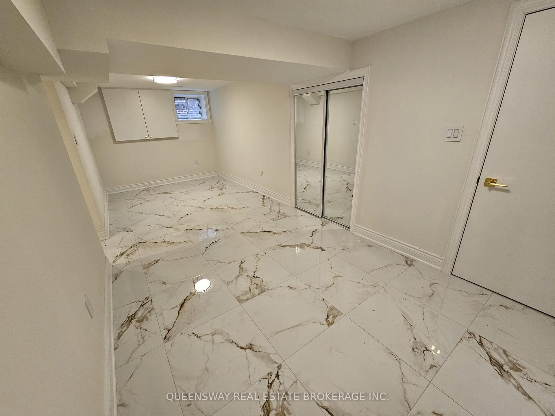 Photo 6 of 89 Collingsbrook Boulevard, Scarborough, L'Amoreaux — HOMEH