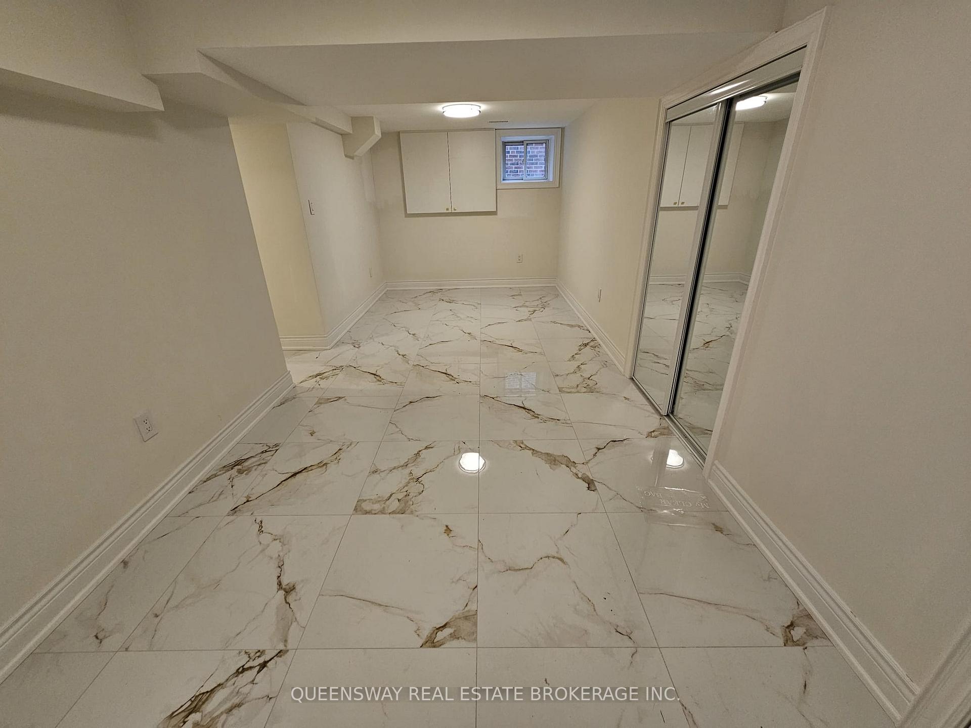 Photo 8 of 89 Collingsbrook Boulevard, Scarborough, L'Amoreaux — HOMEH