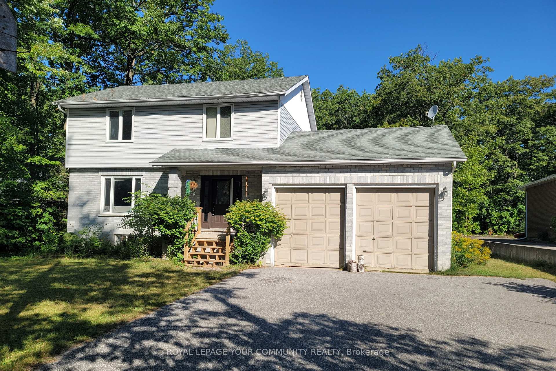 Photo 2 of 1138 Siesta Drive, Tiny, Rural Tiny — HOMEH