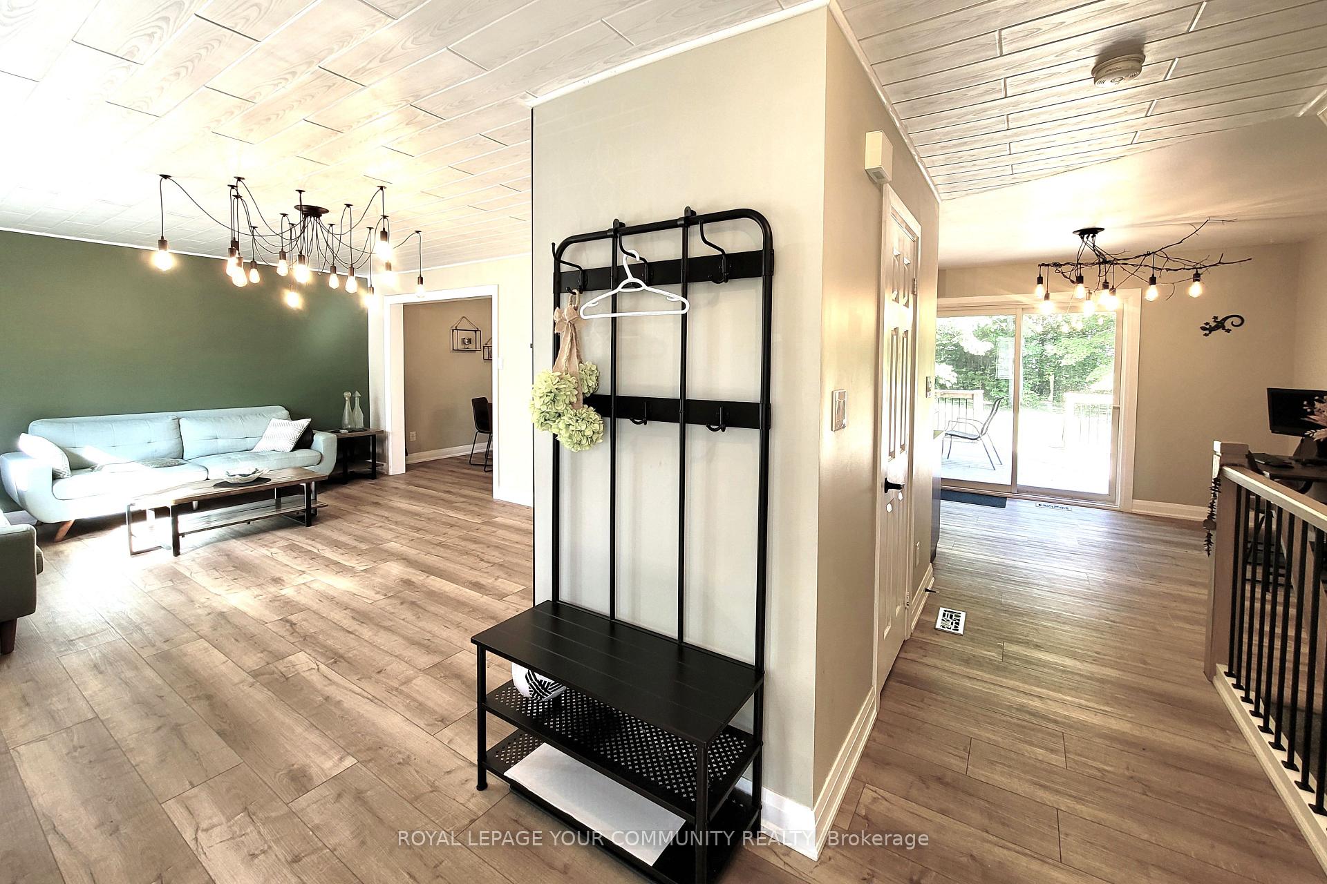 Photo 4 of 1138 Siesta Drive, Tiny, Rural Tiny — HOMEH