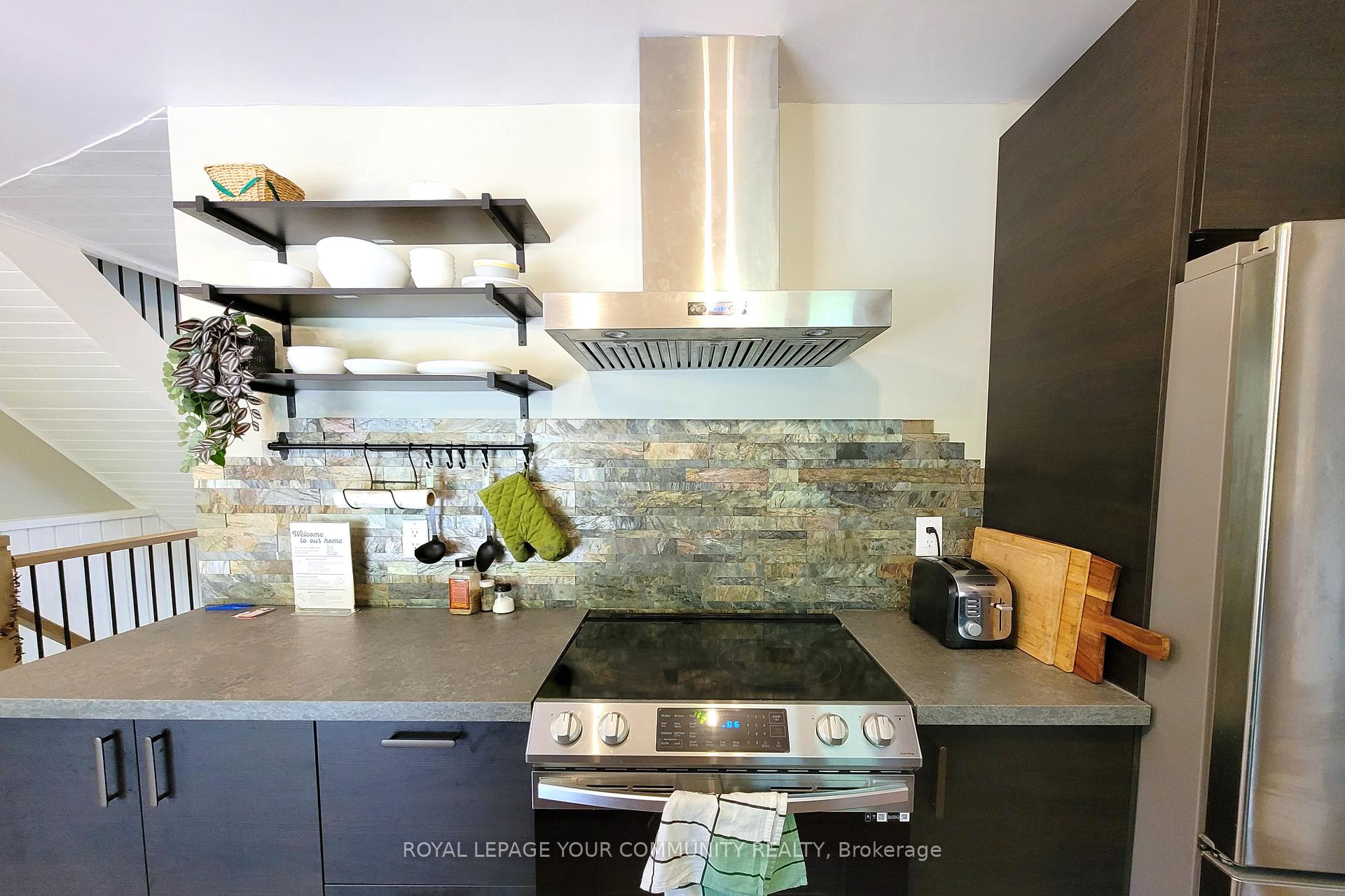 Photo 13 of 1138 Siesta Drive, Tiny, Rural Tiny — HOMEH