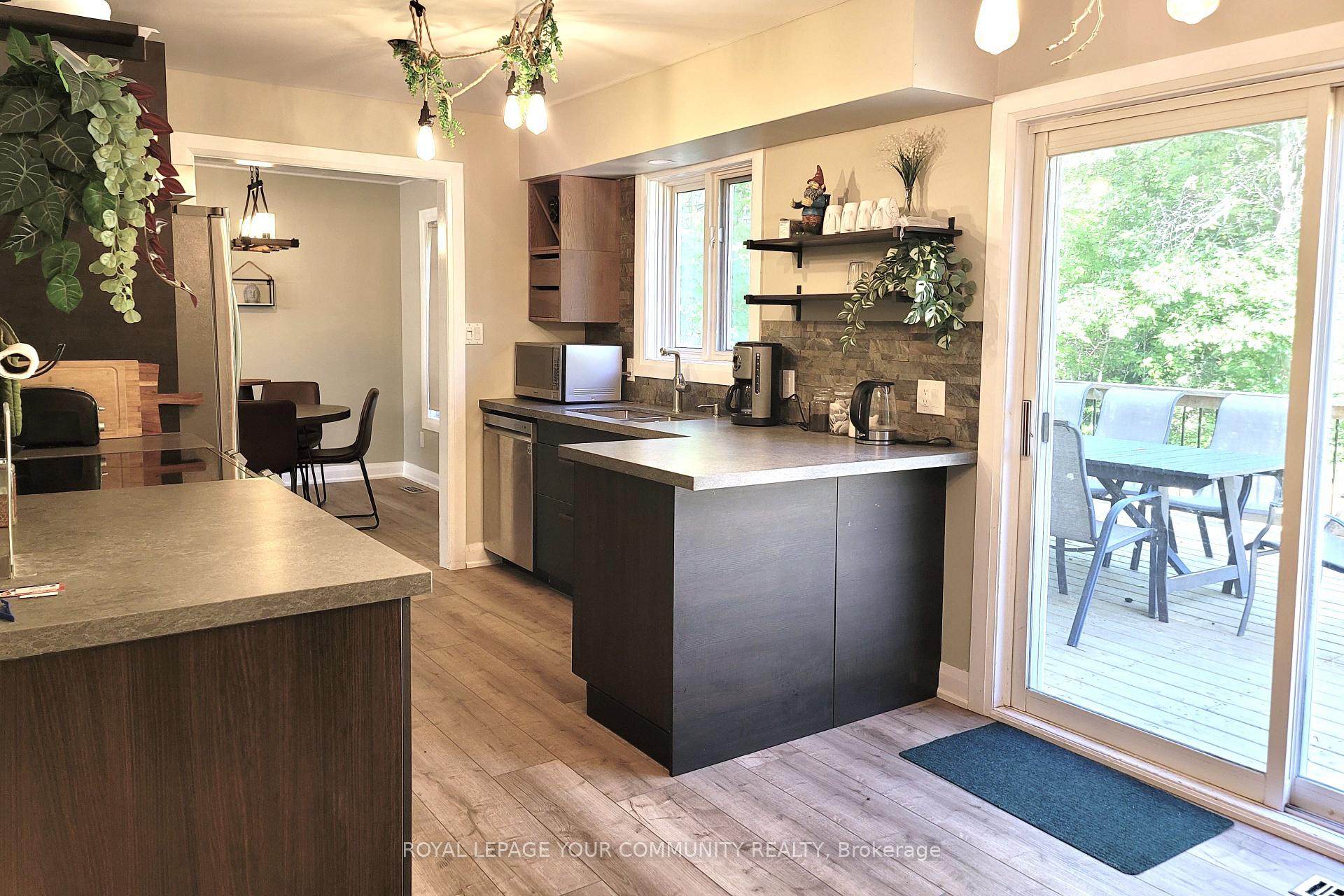 Photo 14 of 1138 Siesta Drive, Tiny, Rural Tiny — HOMEH