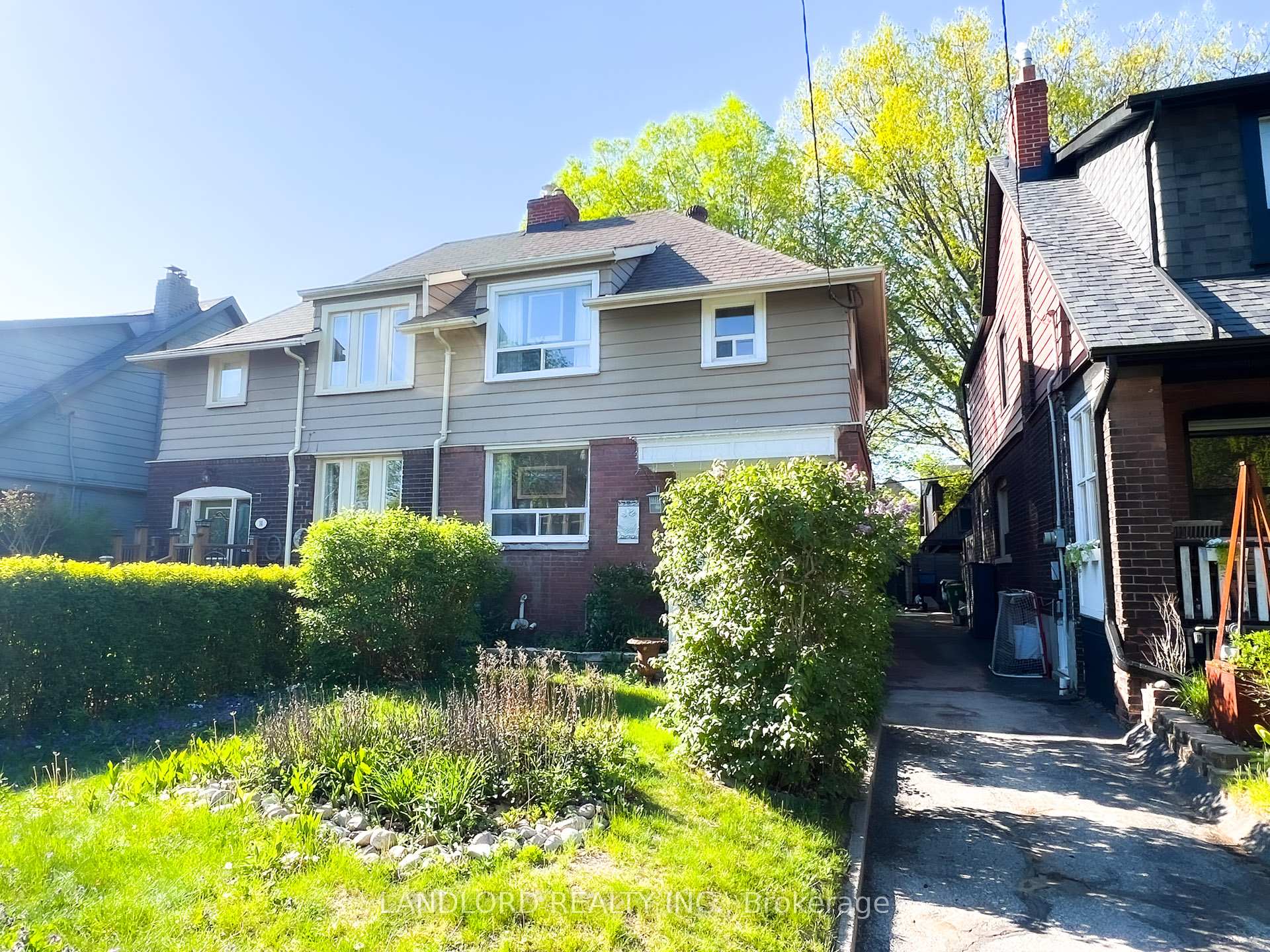 Photo 1 of 16 Earl Haig Avenue, Toronto, Woodbine Corridor — HOMEH